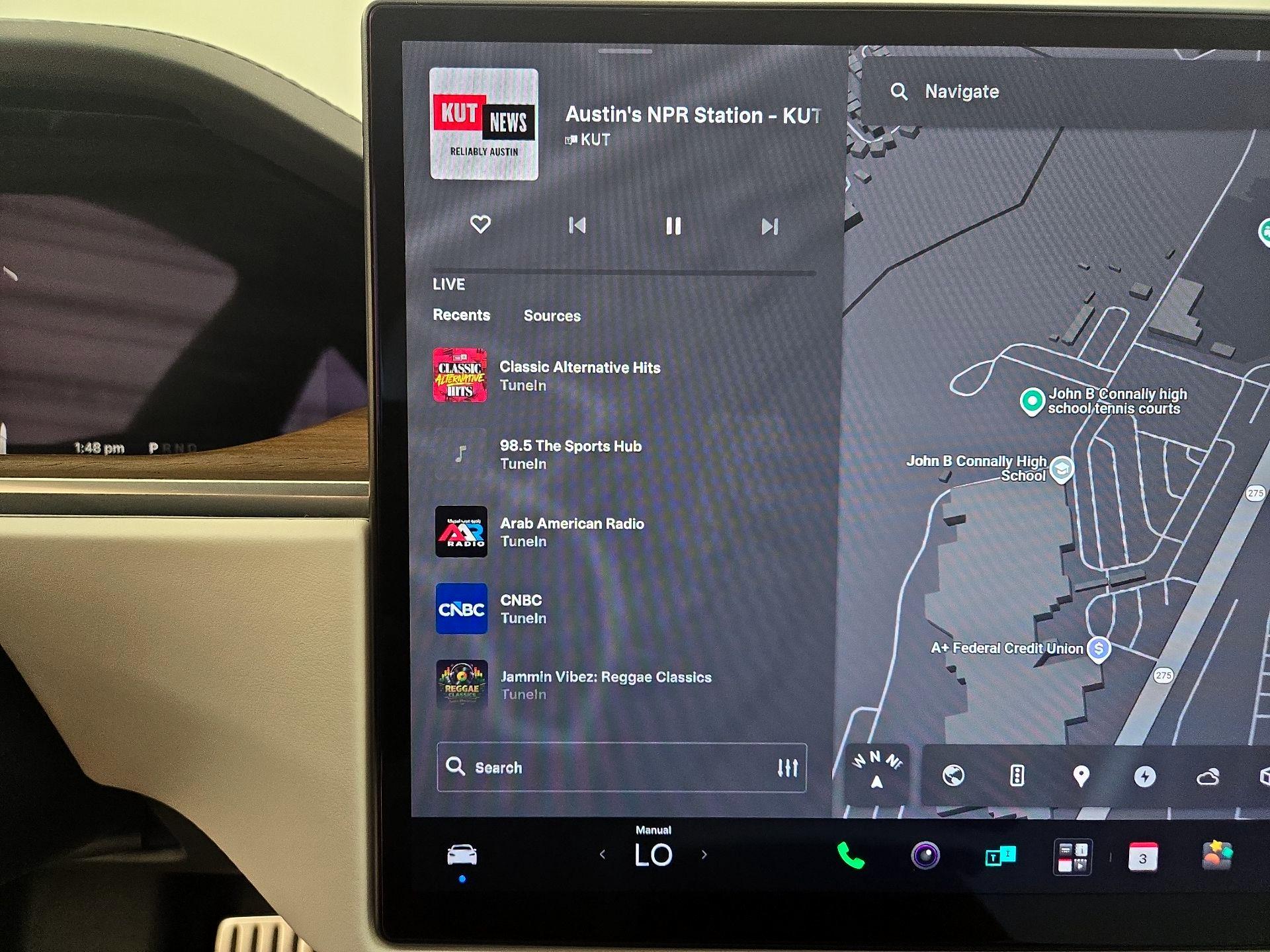 Thumbnail: 2022 Tesla Model S - 15
