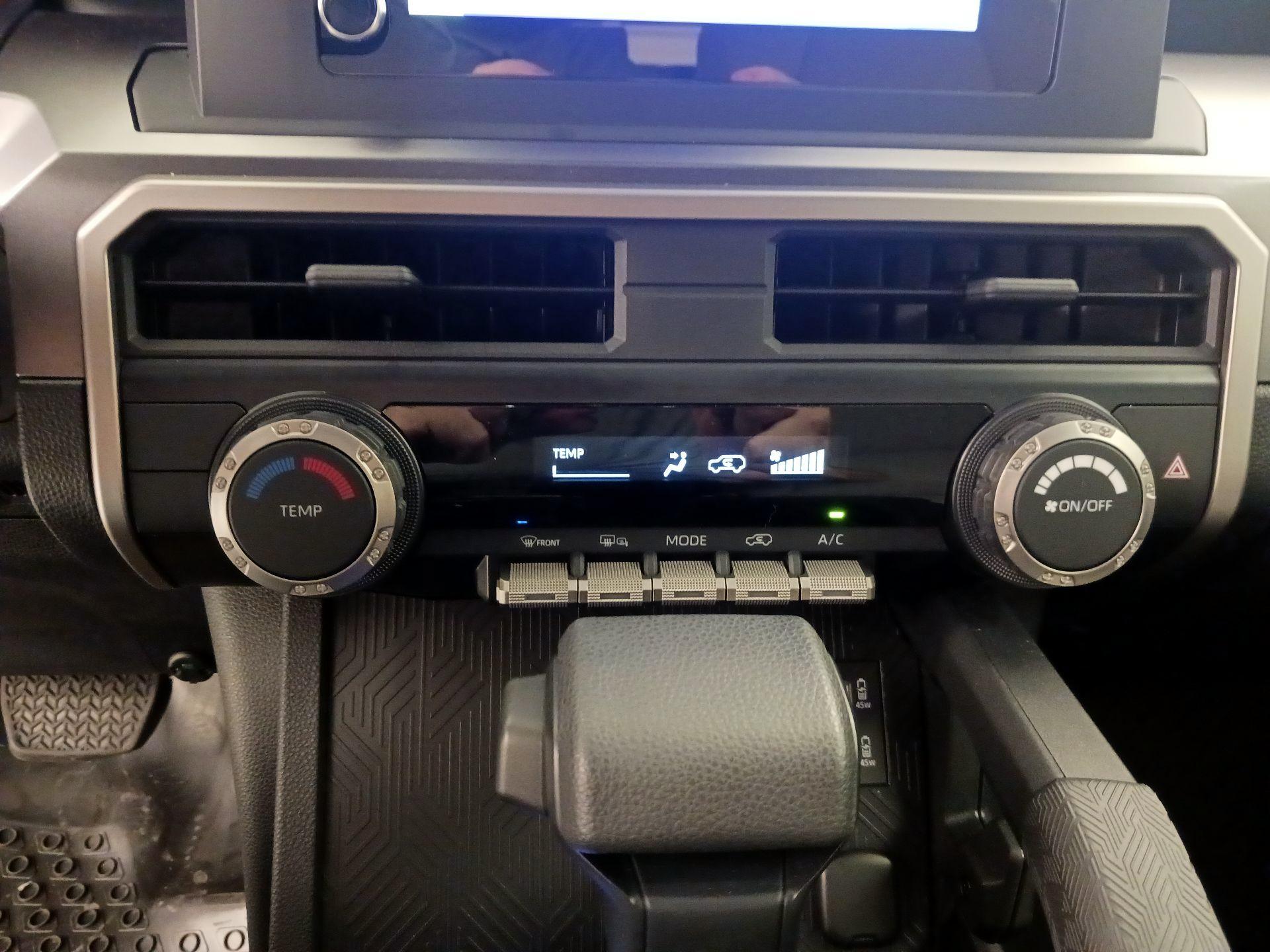 Thumbnail: 2026 Toyota 4Runner - 16