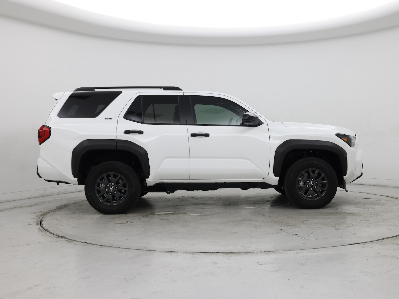 2026 Toyota 4Runner SR5 - Photo 8