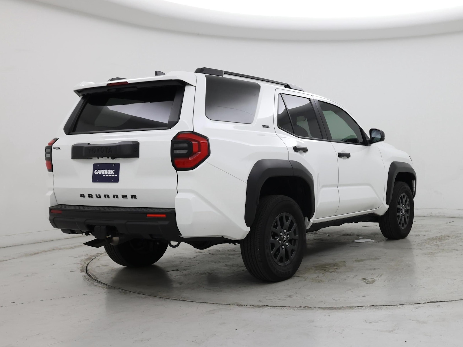 2026 Toyota 4Runner SR5 - Photo 9