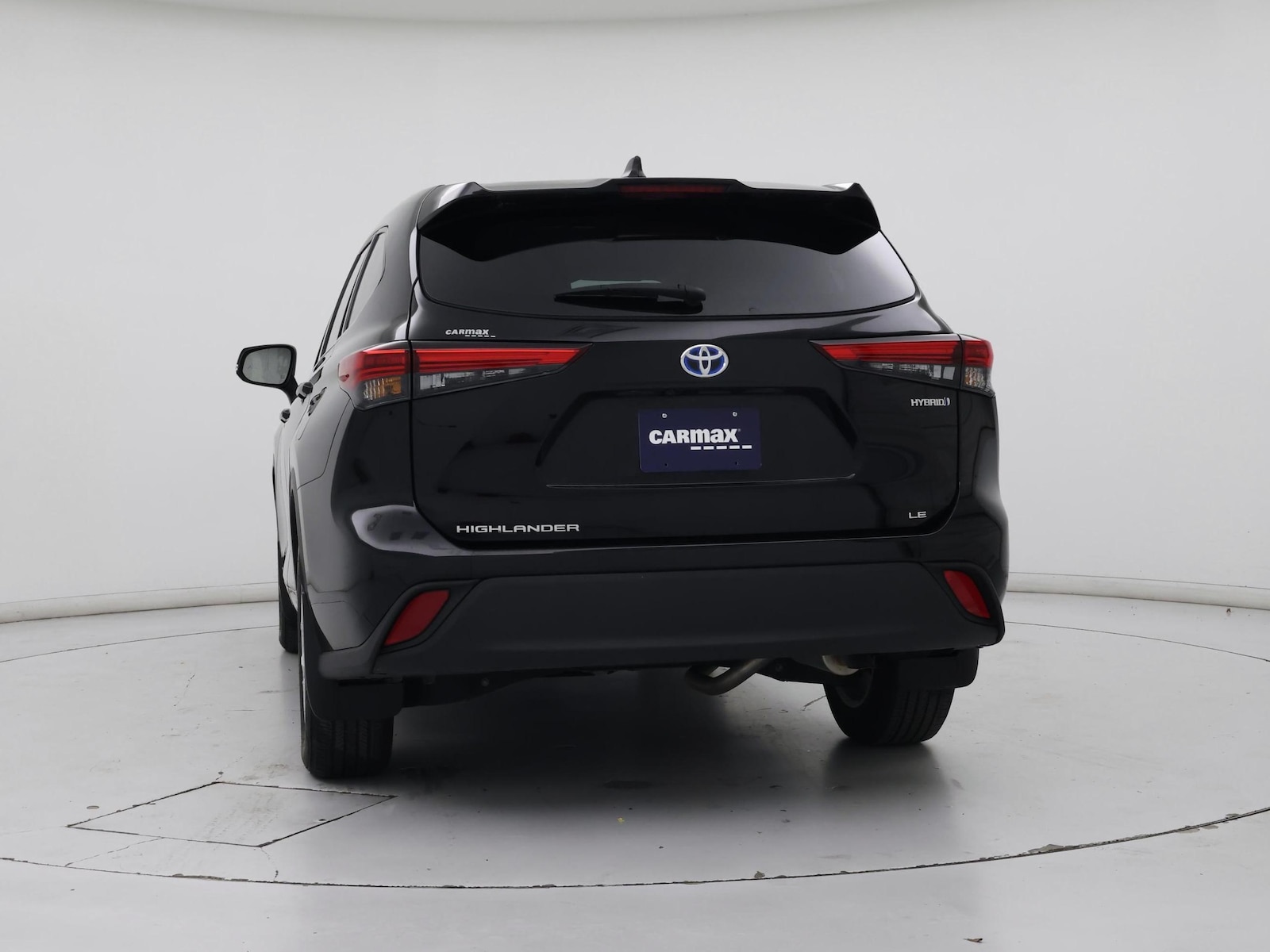2022 Toyota Highlander LE - Photo 7