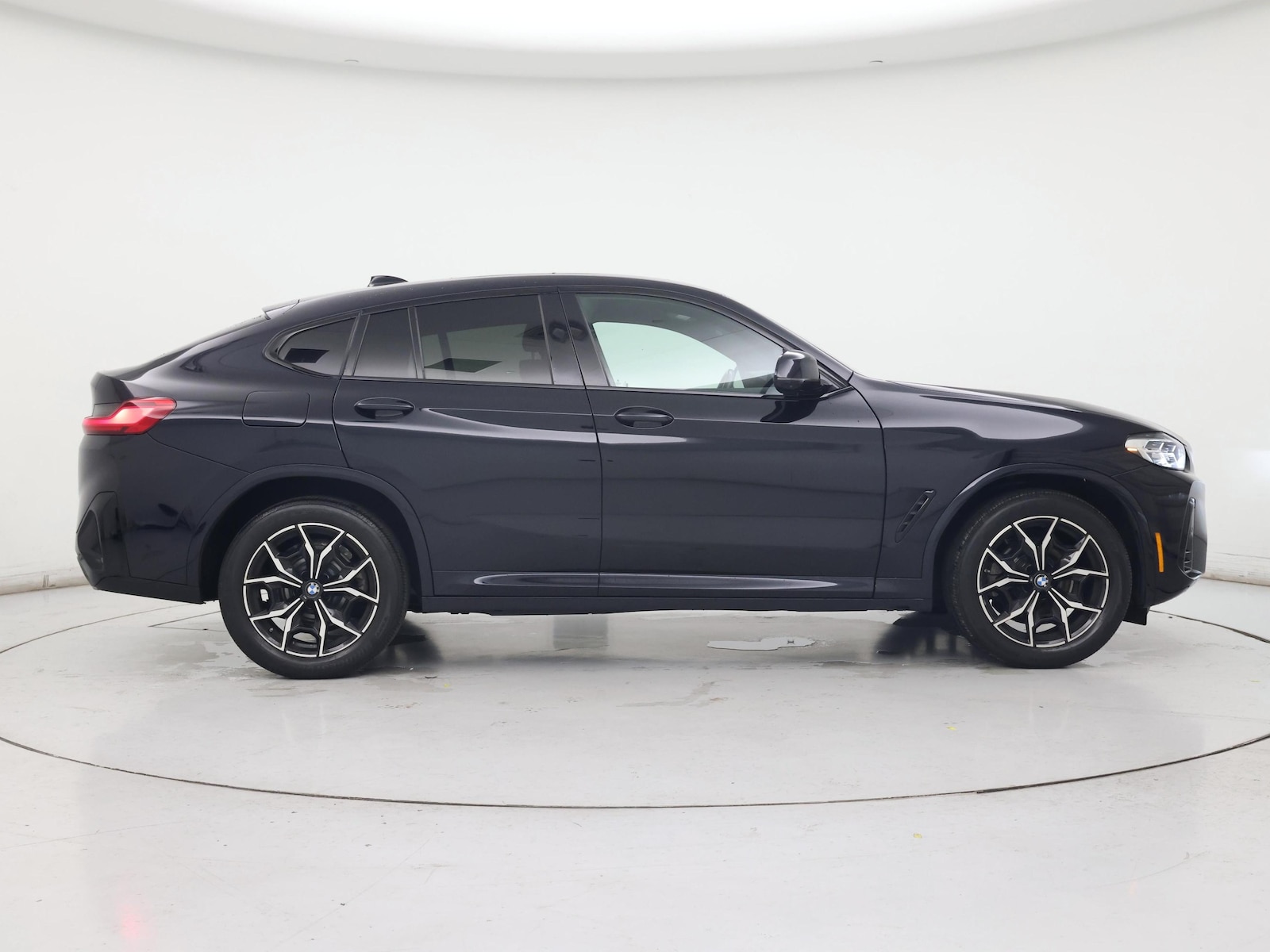 2023 BMW X4 30i - Photo 8
