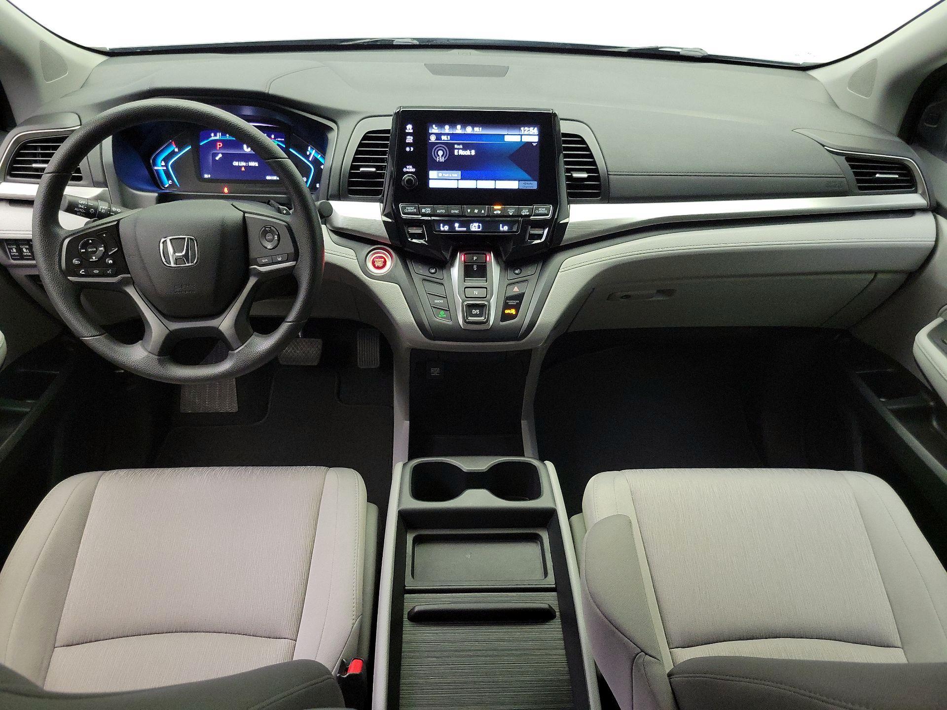 Thumbnail: 2019 Honda Odyssey - 9