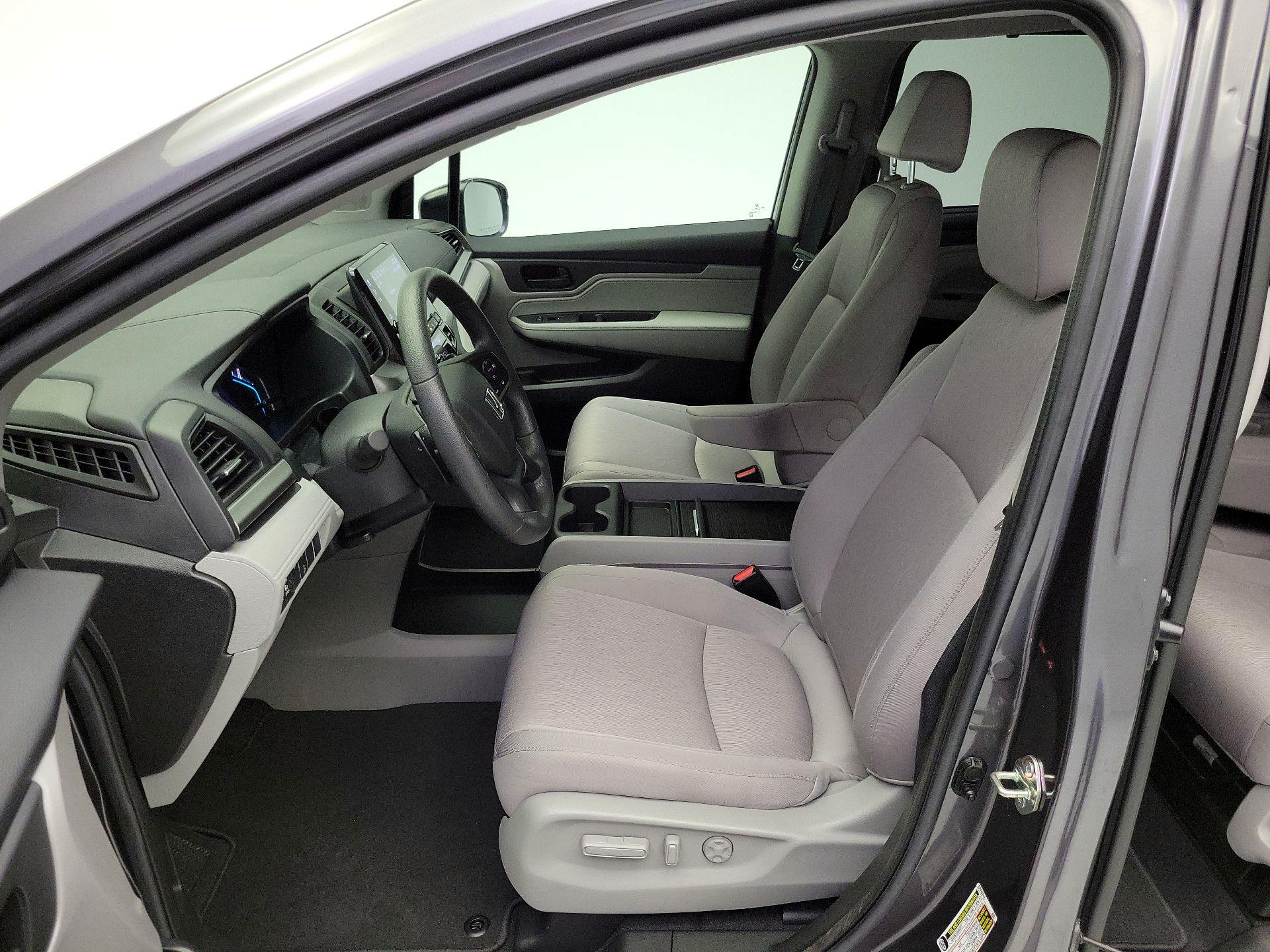 Thumbnail: 2019 Honda Odyssey - 11