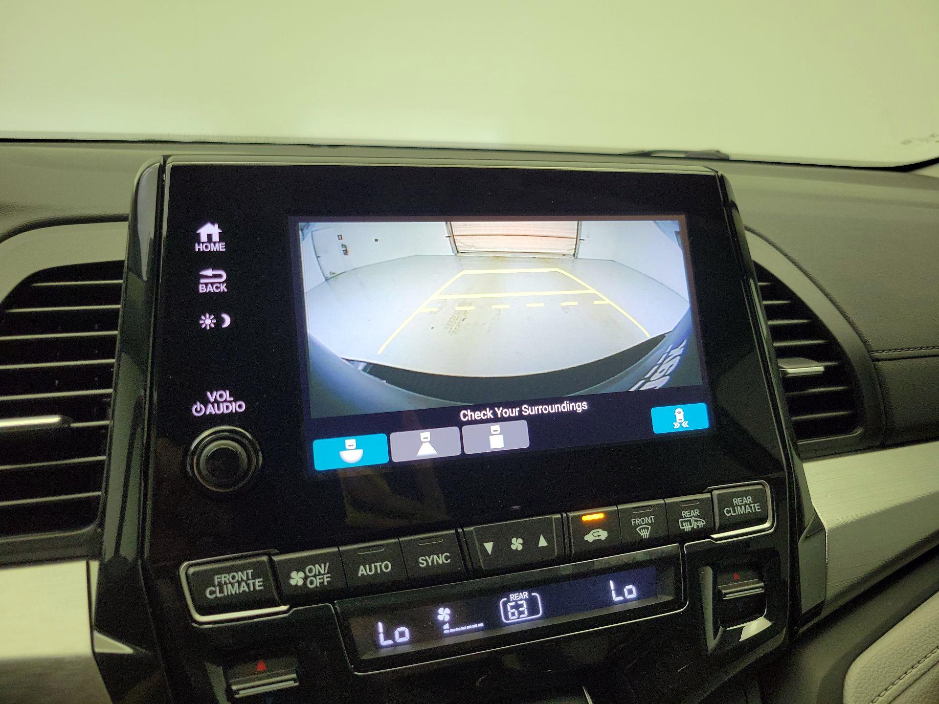 Thumbnail: 2019 Honda Odyssey - 14