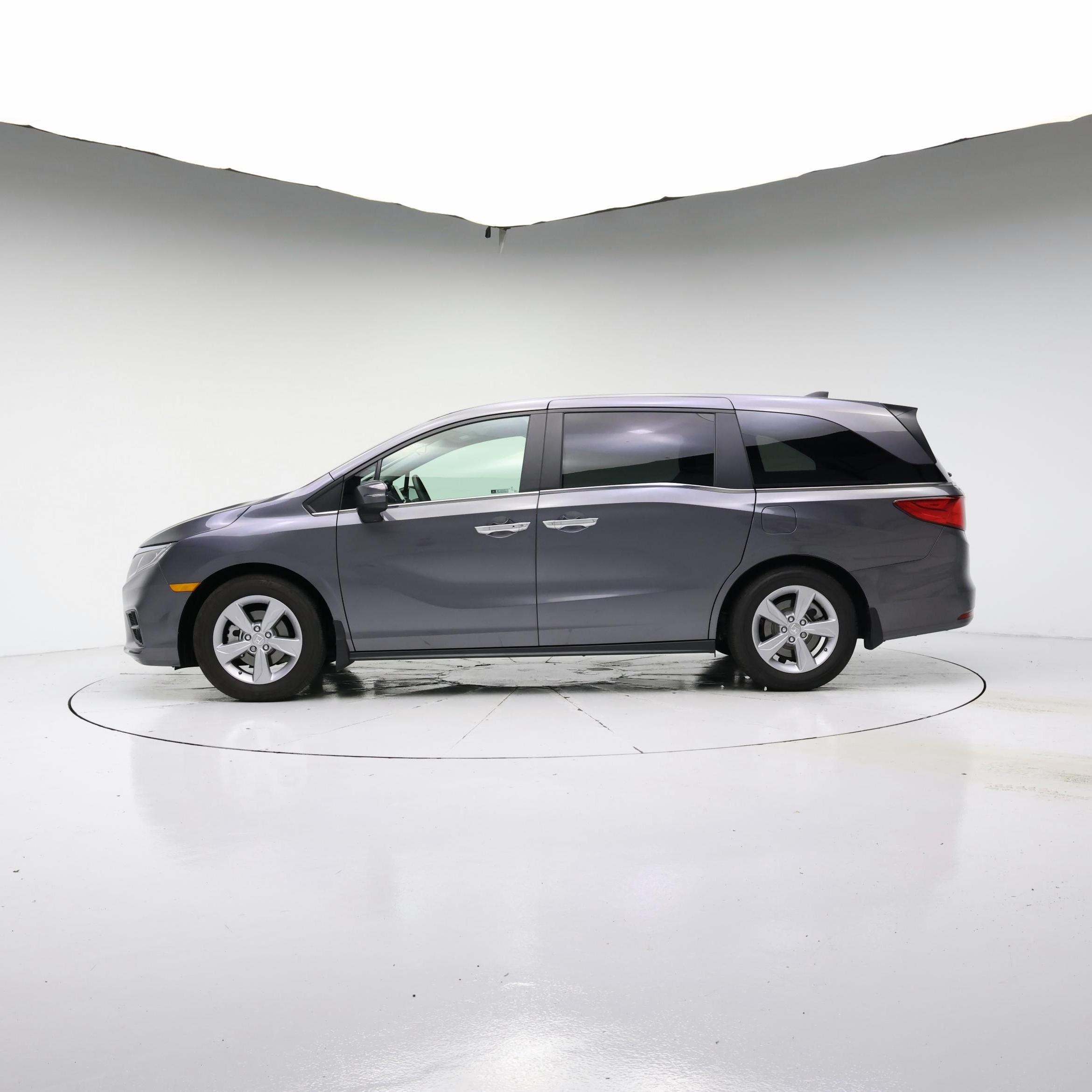 Thumbnail: 2019 Honda Odyssey - 3