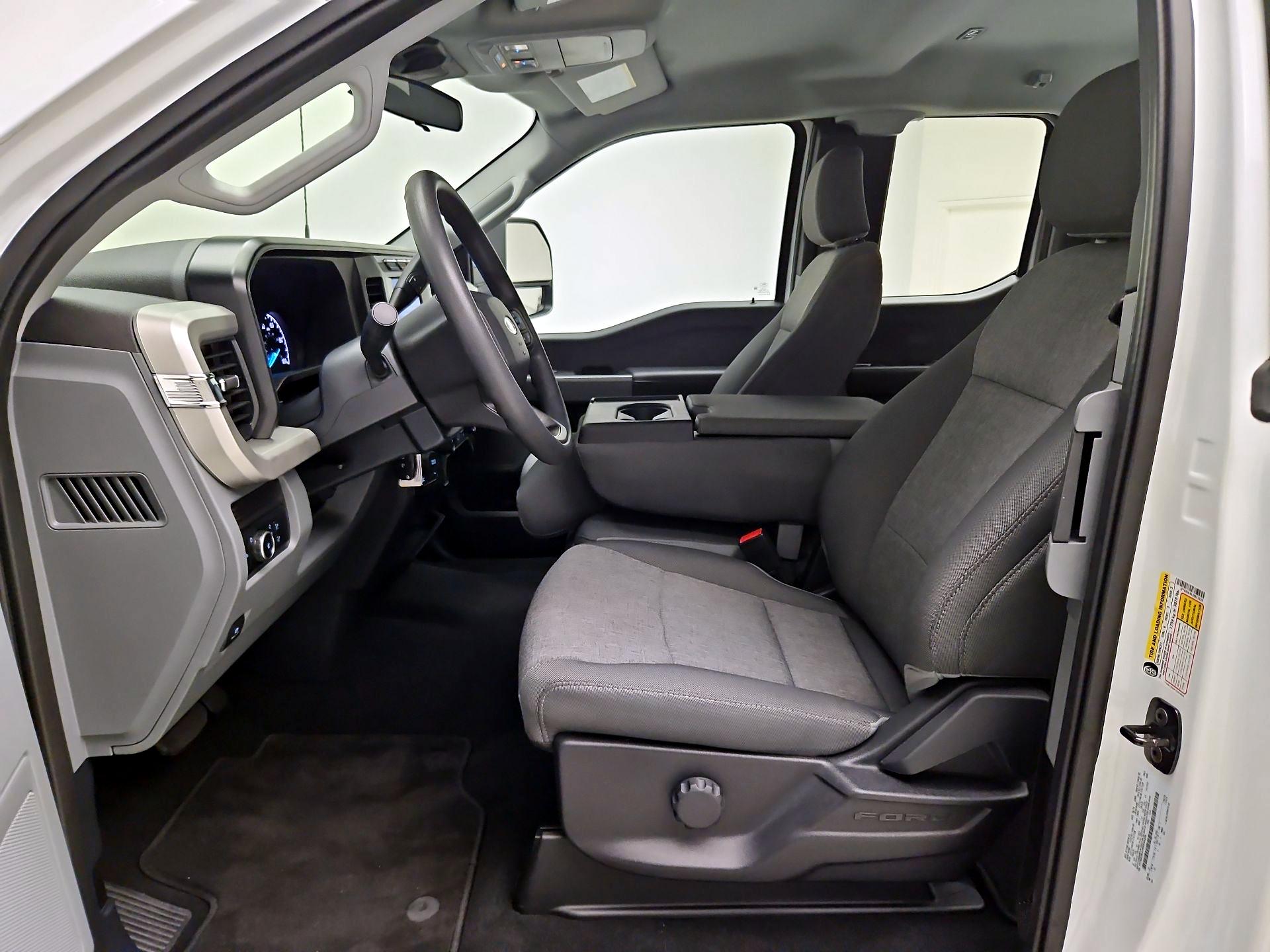 Thumbnail: 2024 Ford F-250 - 11