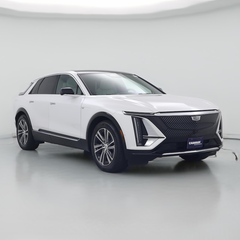 2024 Cadillac LYRIQ Luxury 1