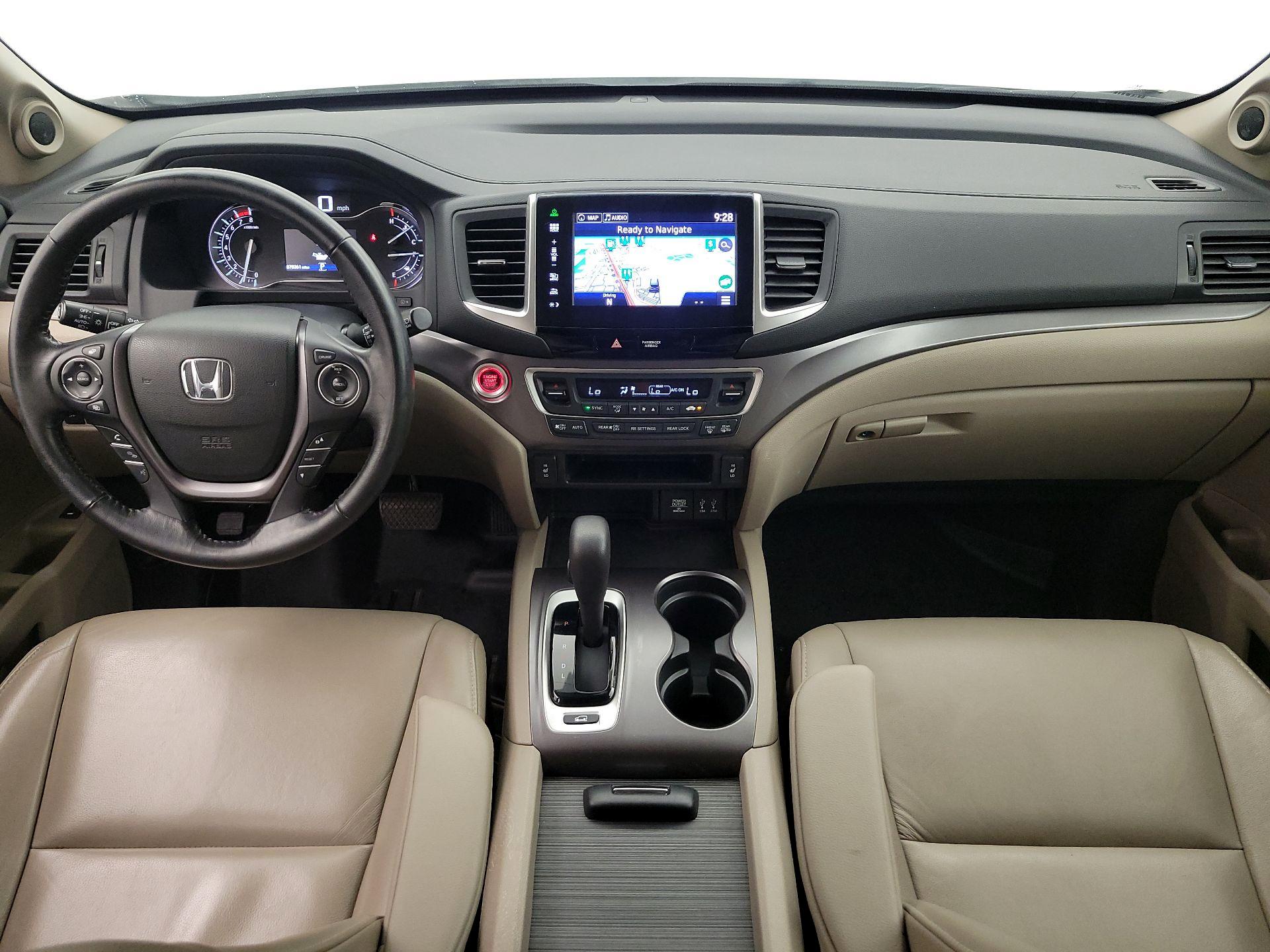 Thumbnail: 2016 Honda Pilot - 9
