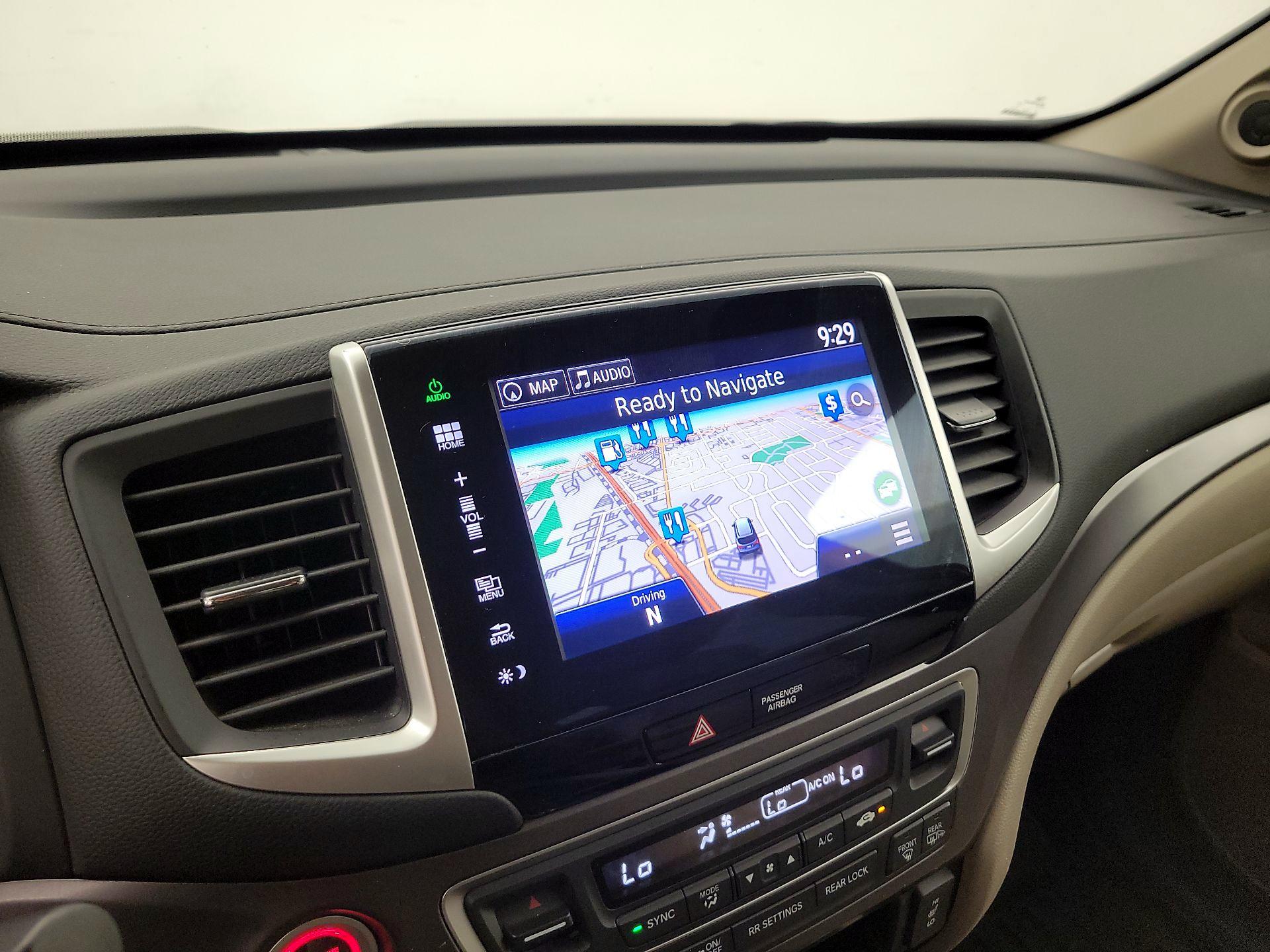 Thumbnail: 2016 Honda Pilot - 14