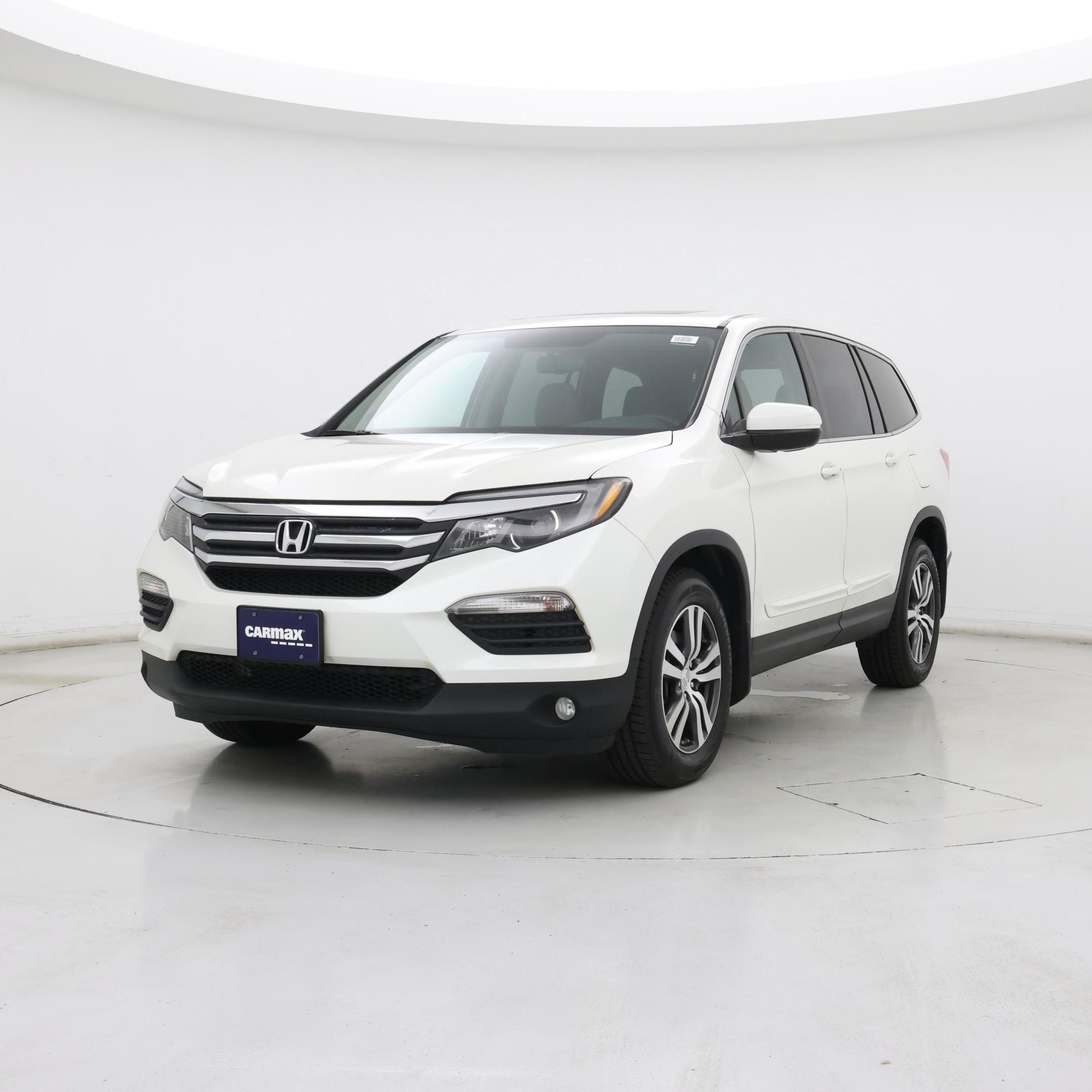 Thumbnail: 2016 Honda Pilot - 4