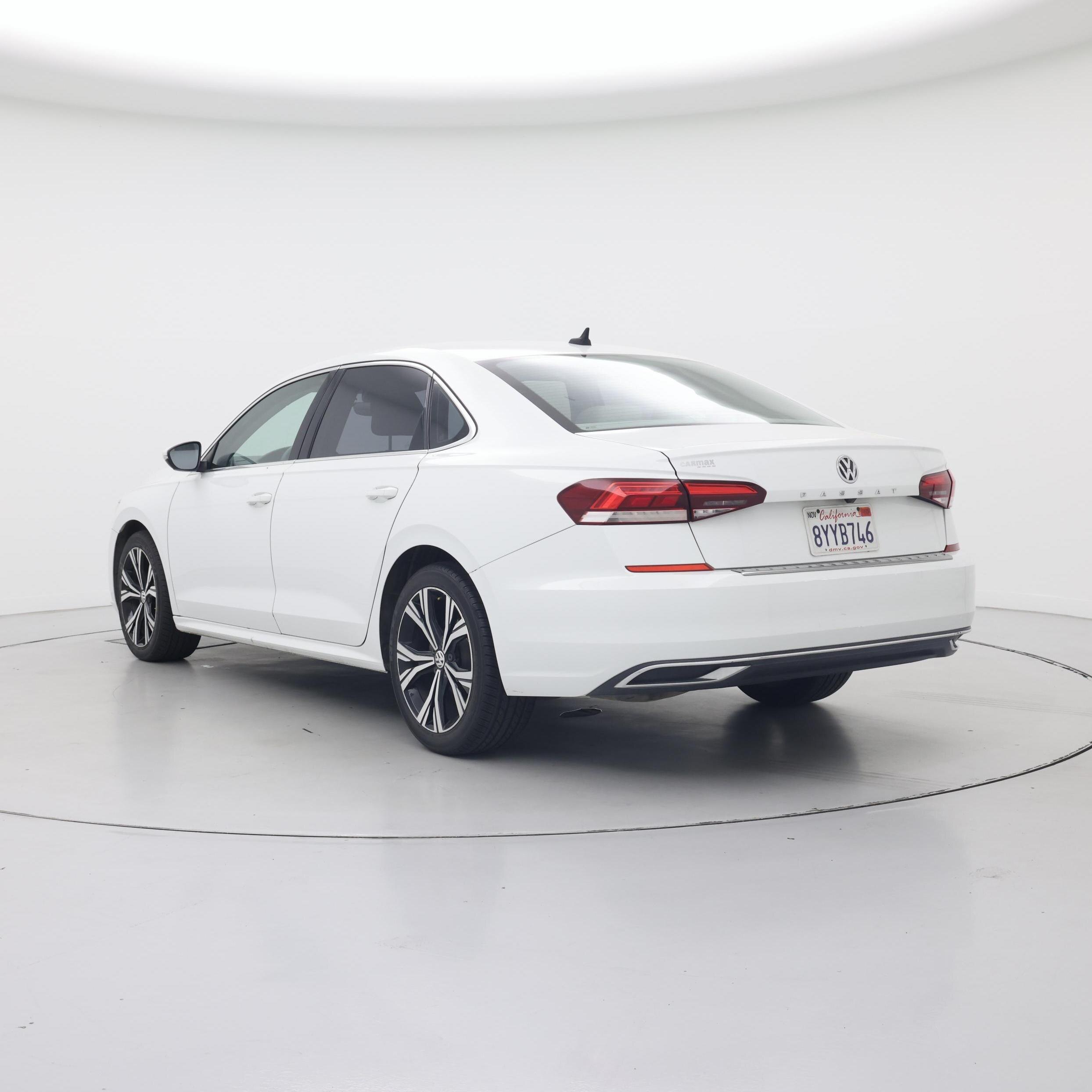 Thumbnail: 2022 Volkswagen Passat - 2