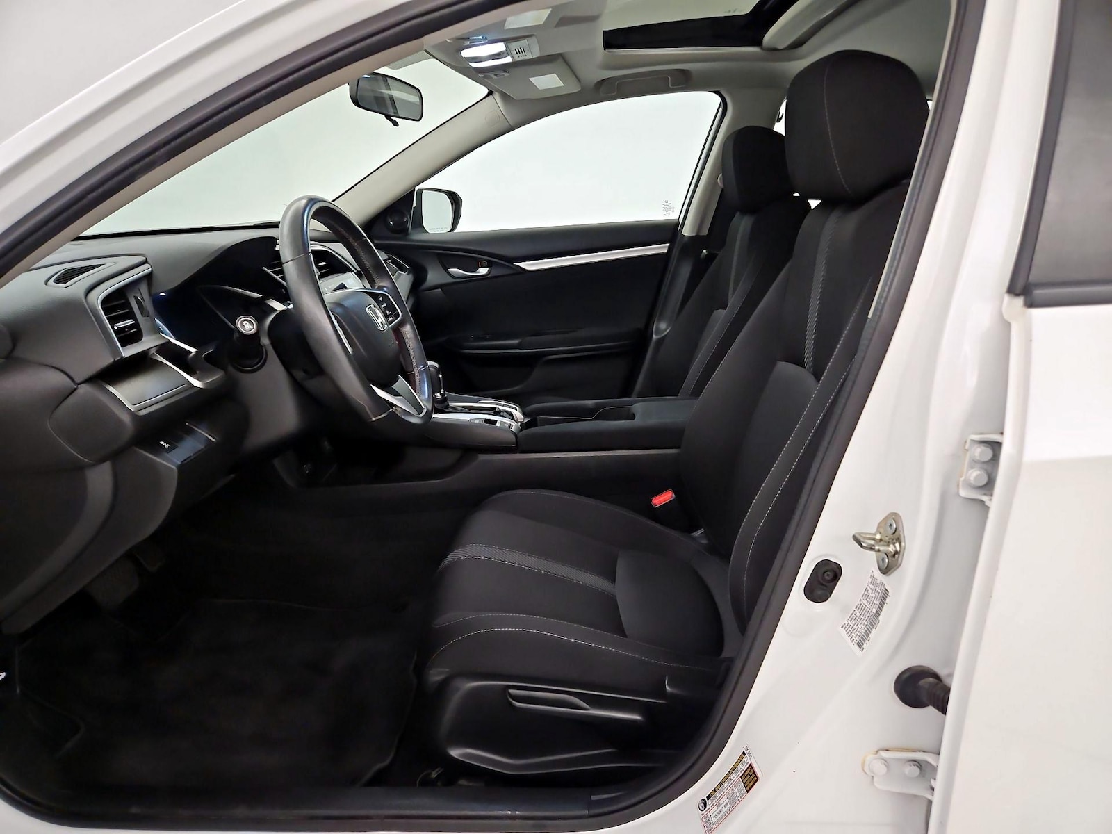2018 Honda Civic EX-T - Photo 10