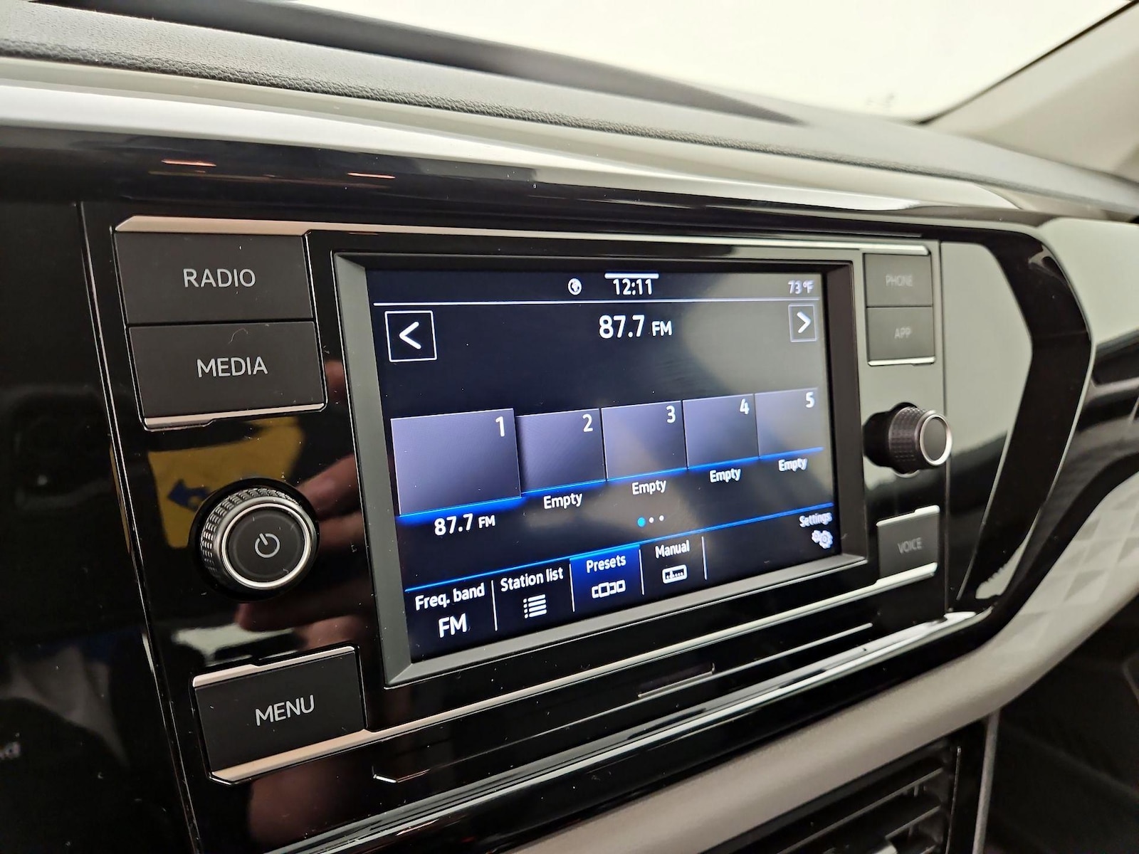 2024 Volkswagen Taos S - Photo 16