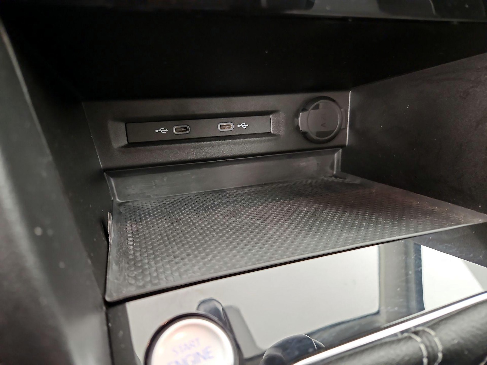 2024 Volkswagen Taos S - Photo 19