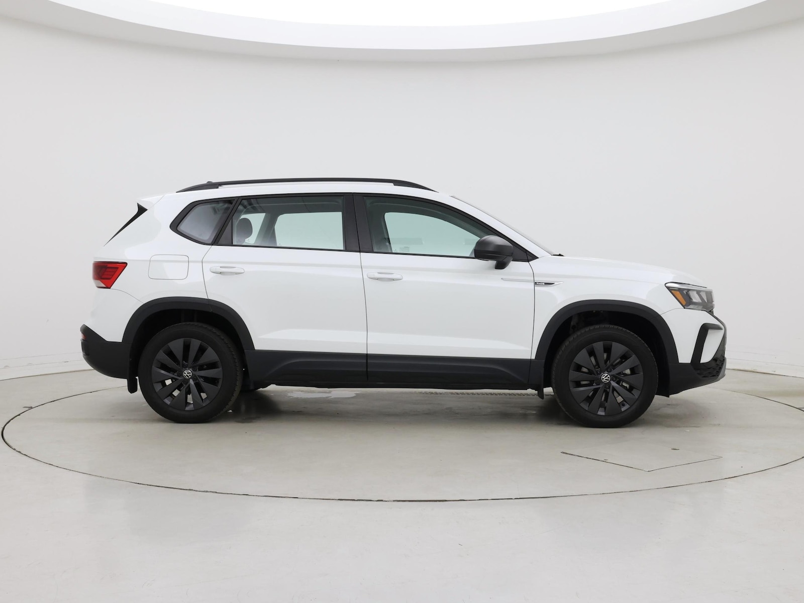 2024 Volkswagen Taos S - Photo 8