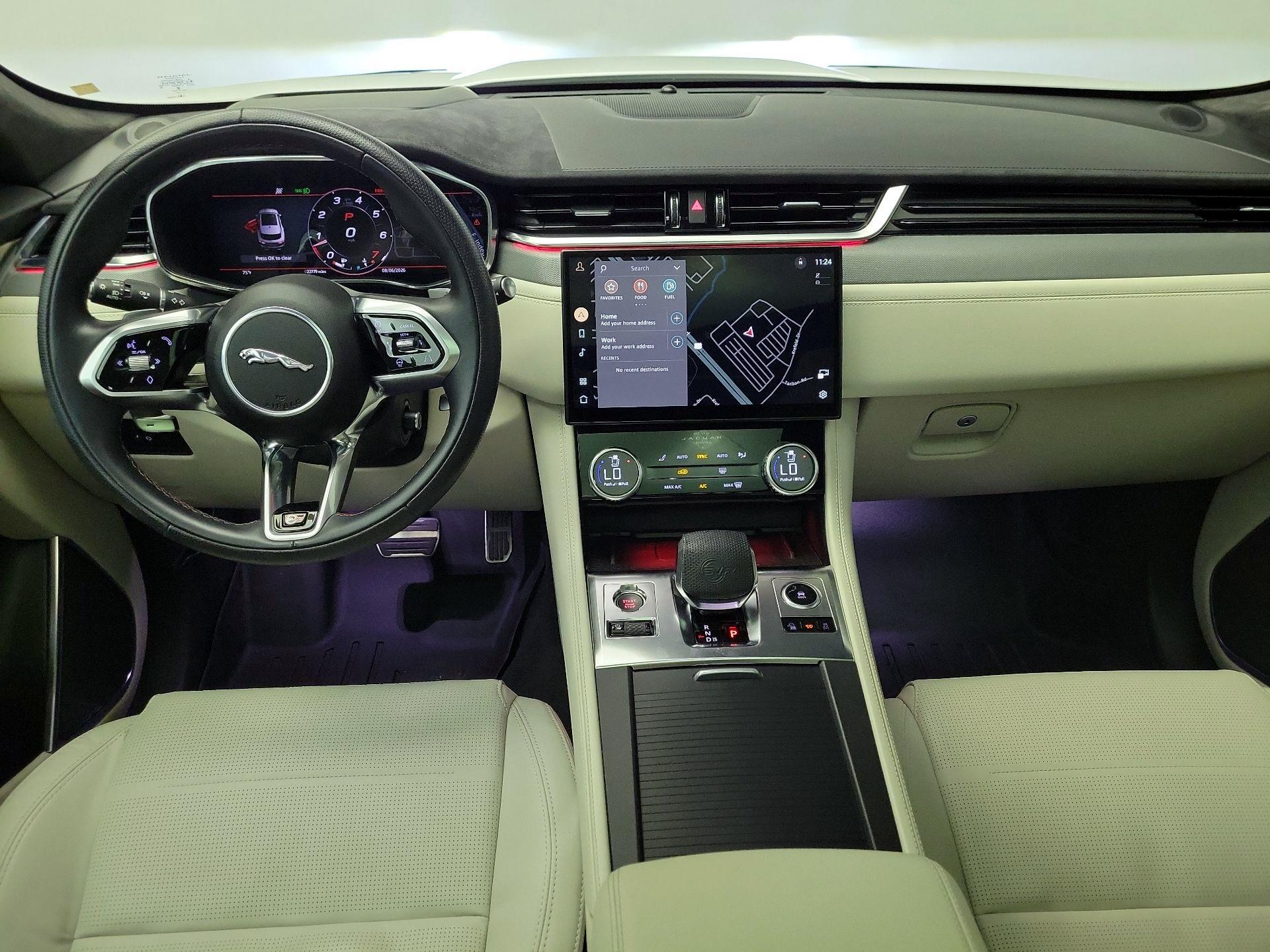 Thumbnail: 2023 Jaguar F-Pace - 9