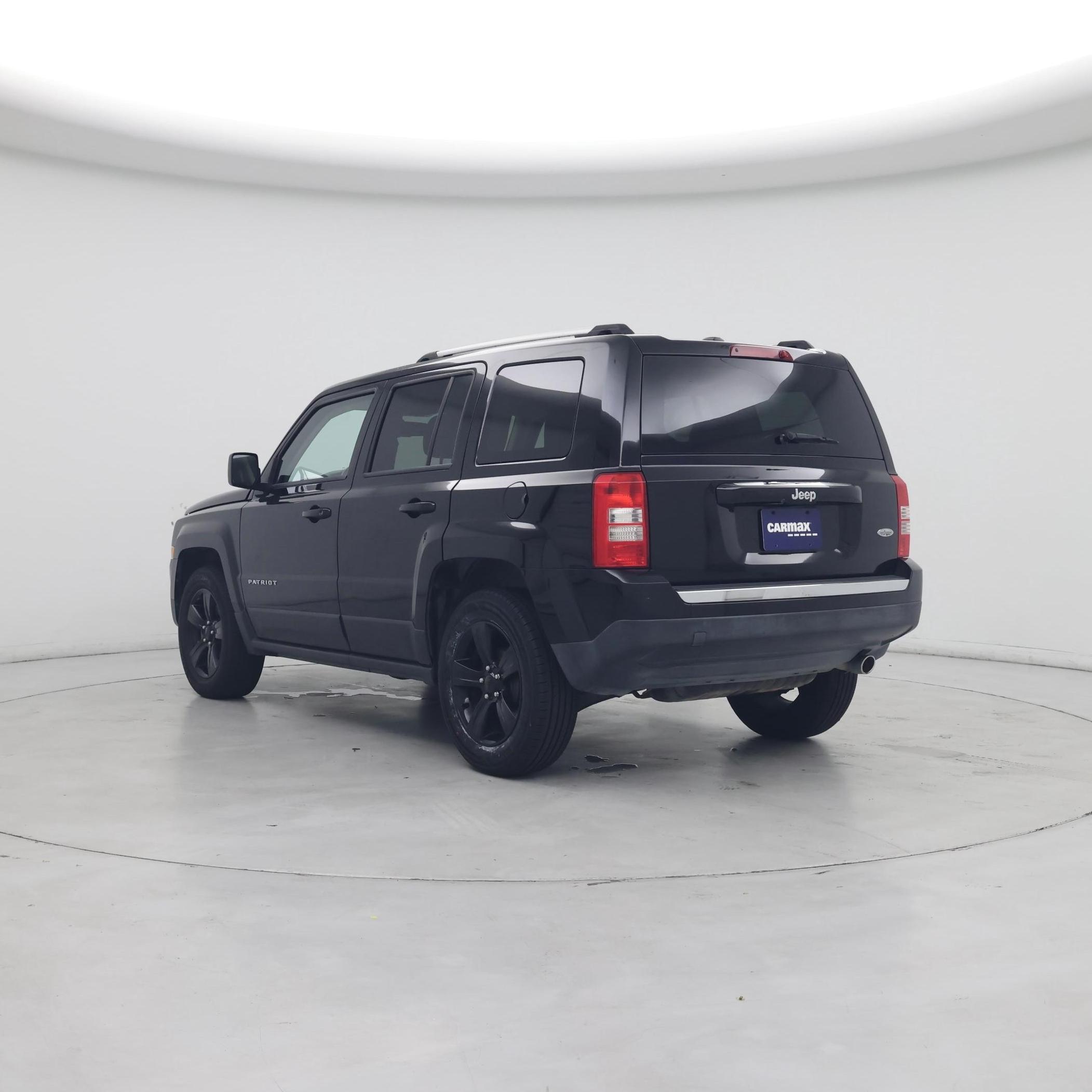 Thumbnail: 2017 Jeep Patriot - 2