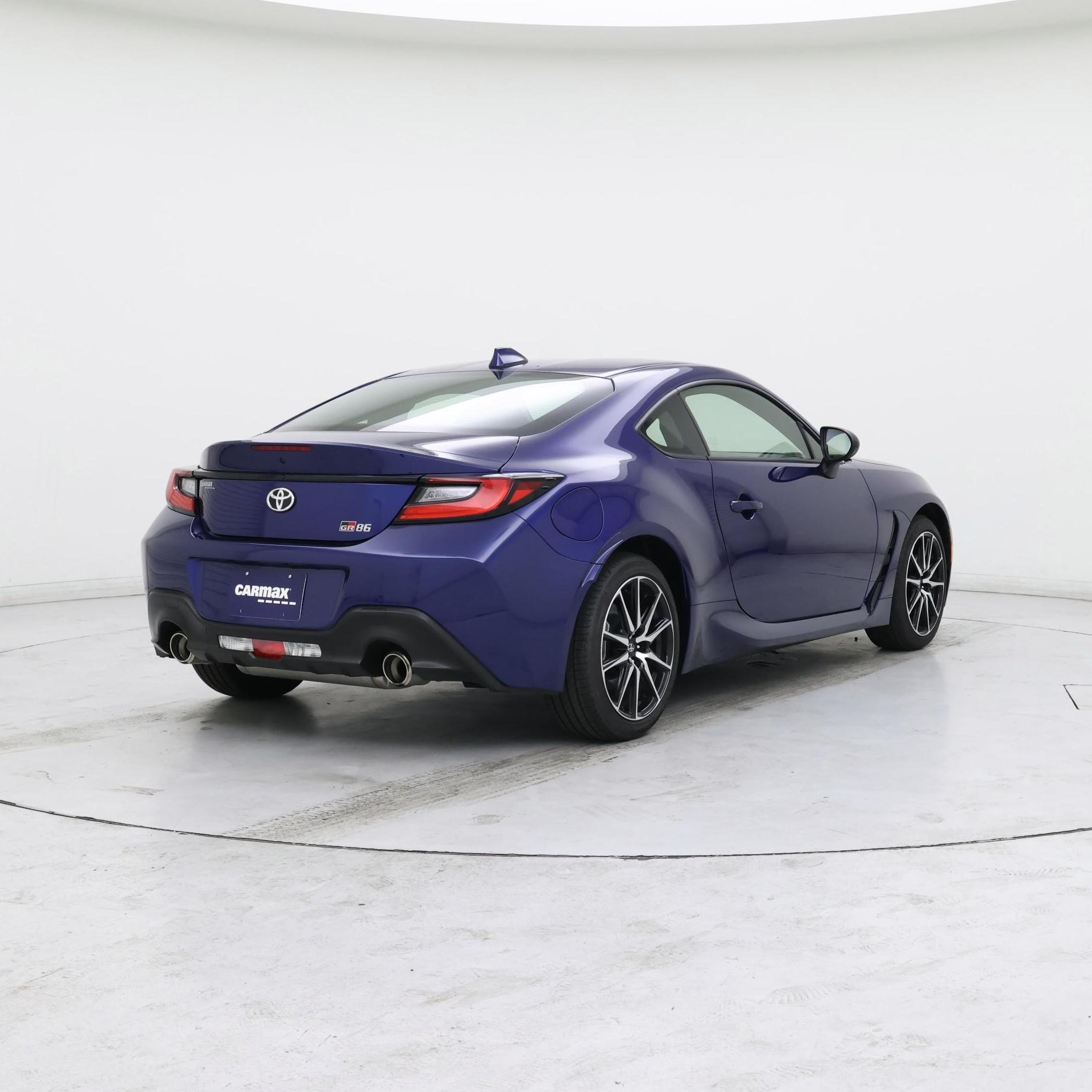 Thumbnail: 2024 Toyota GR86 - 8