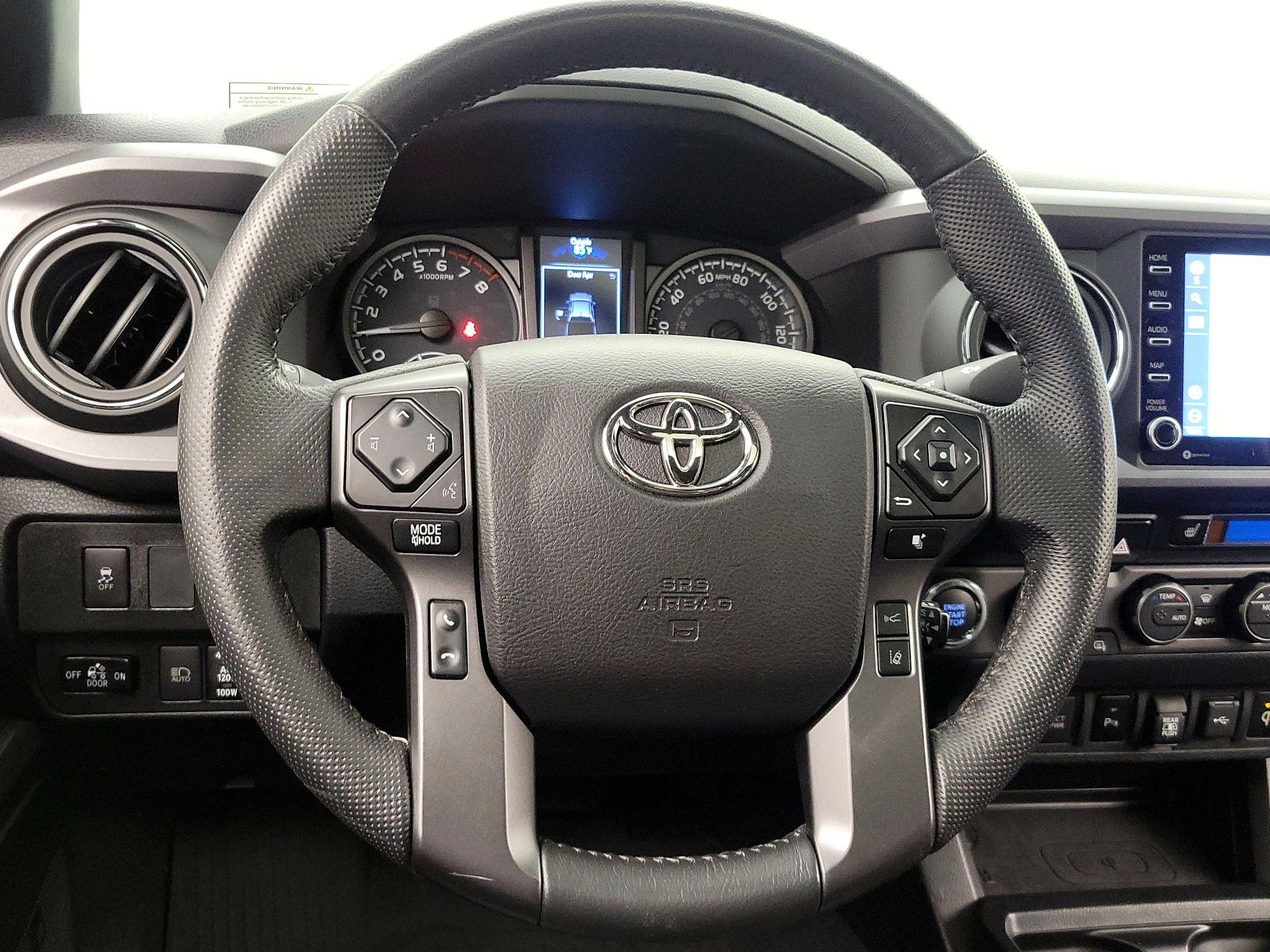 Thumbnail: 2021 Toyota Tacoma - 10