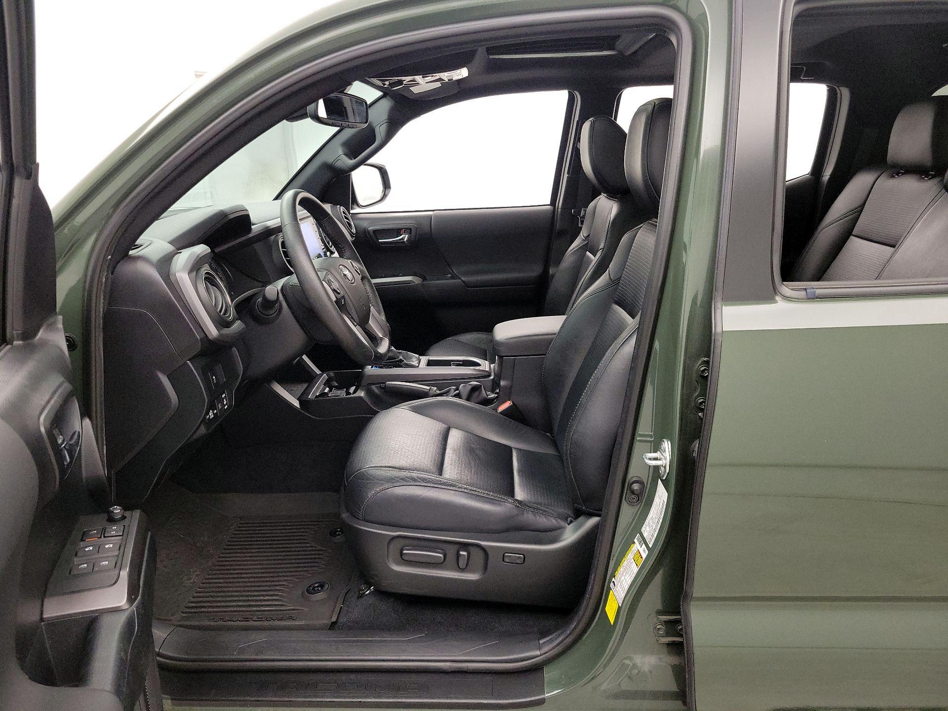 Thumbnail: 2021 Toyota Tacoma - 11