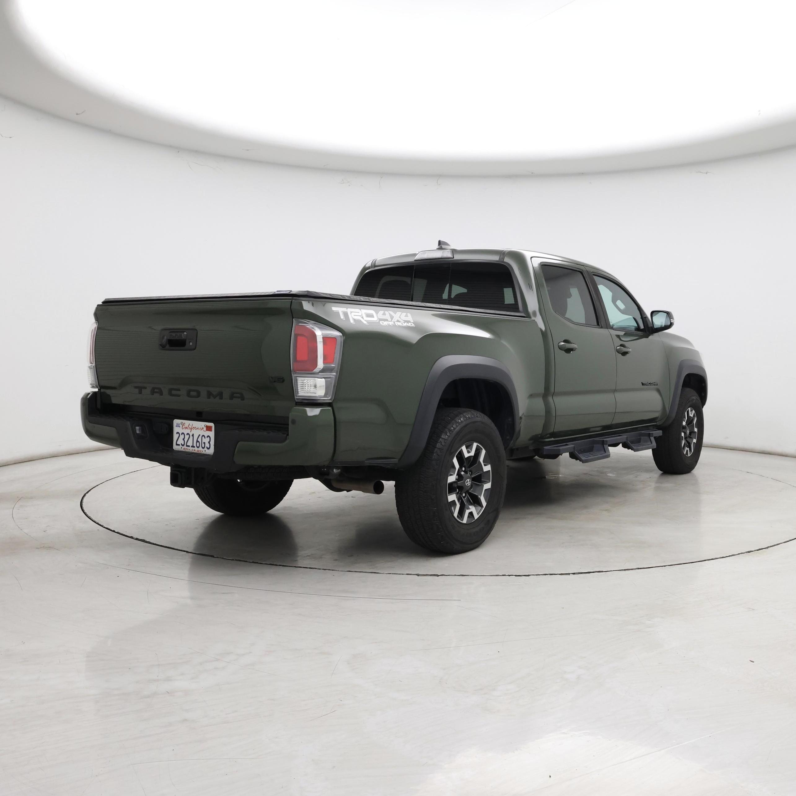 Thumbnail: 2021 Toyota Tacoma - 8