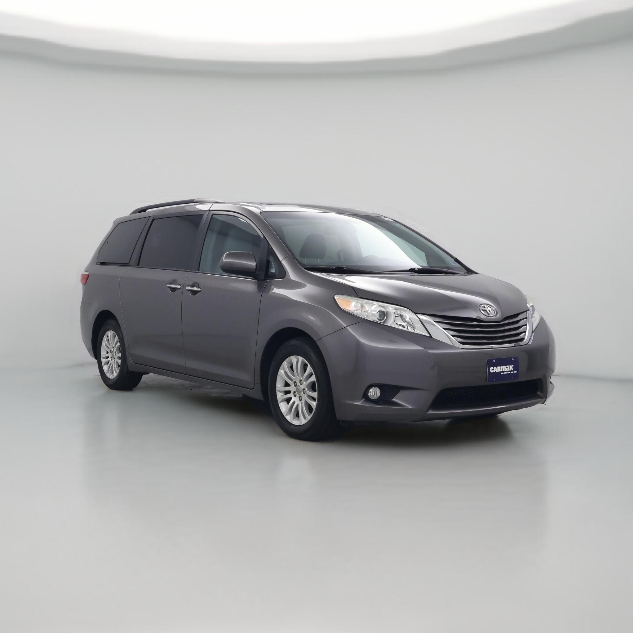 Thumbnail: 2017 Toyota Sienna - 1