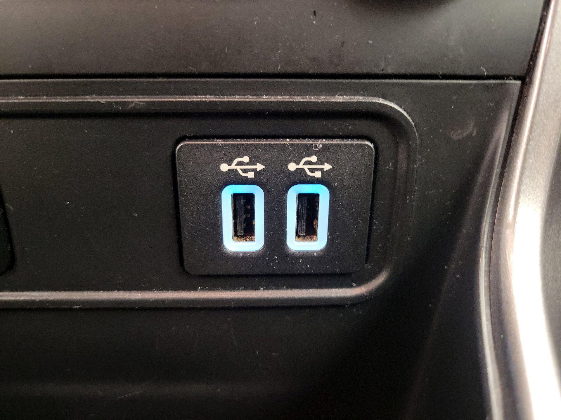 Thumbnail: 2019 Ford EcoSport - 18