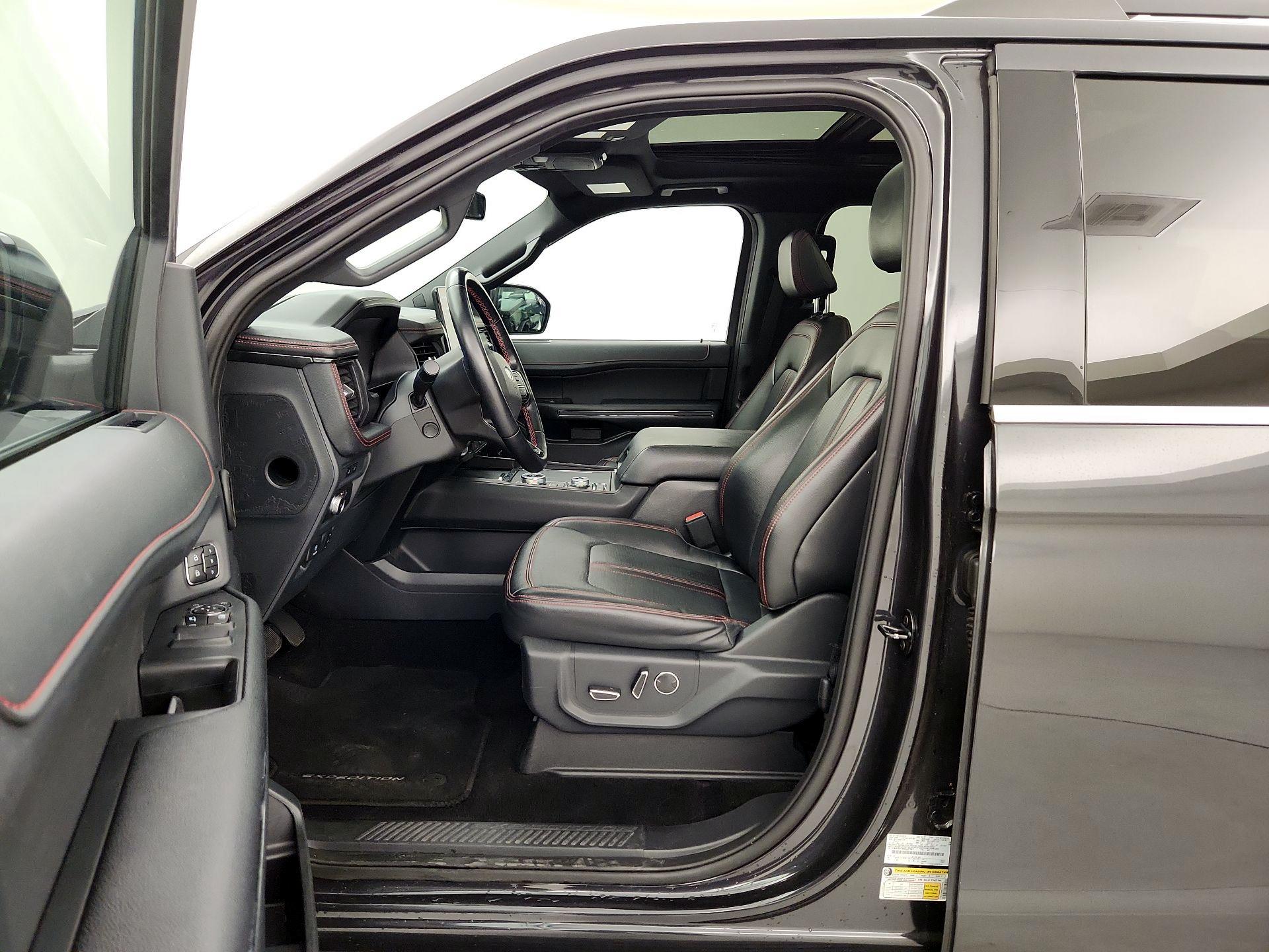 Thumbnail: 2022 Ford Expedition - 11