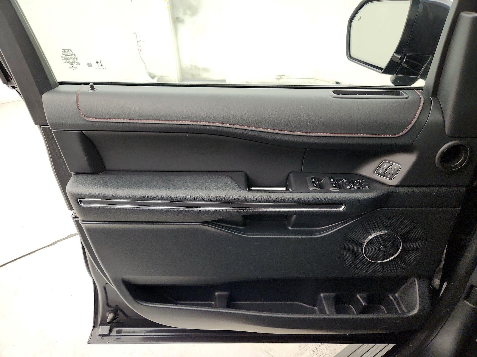 2022 Ford Expedition Limited - Photo 13