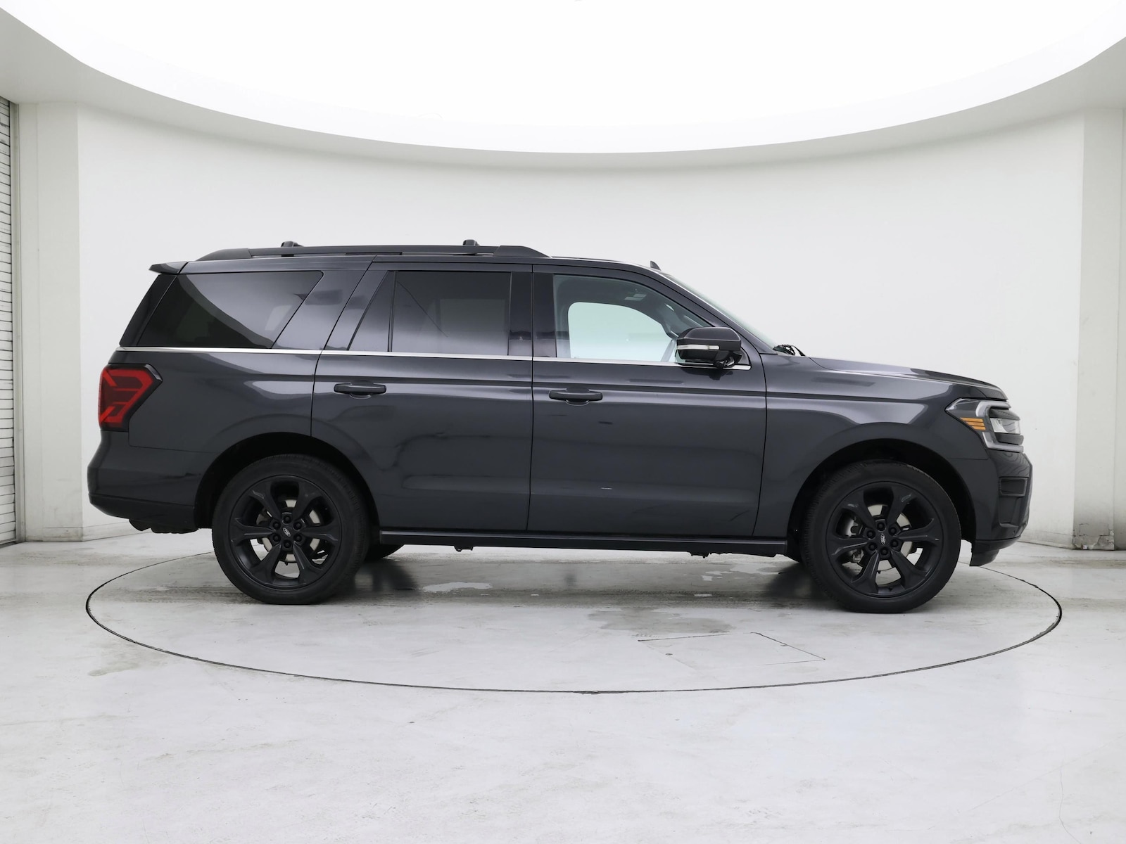 2022 Ford Expedition Limited - Photo 8