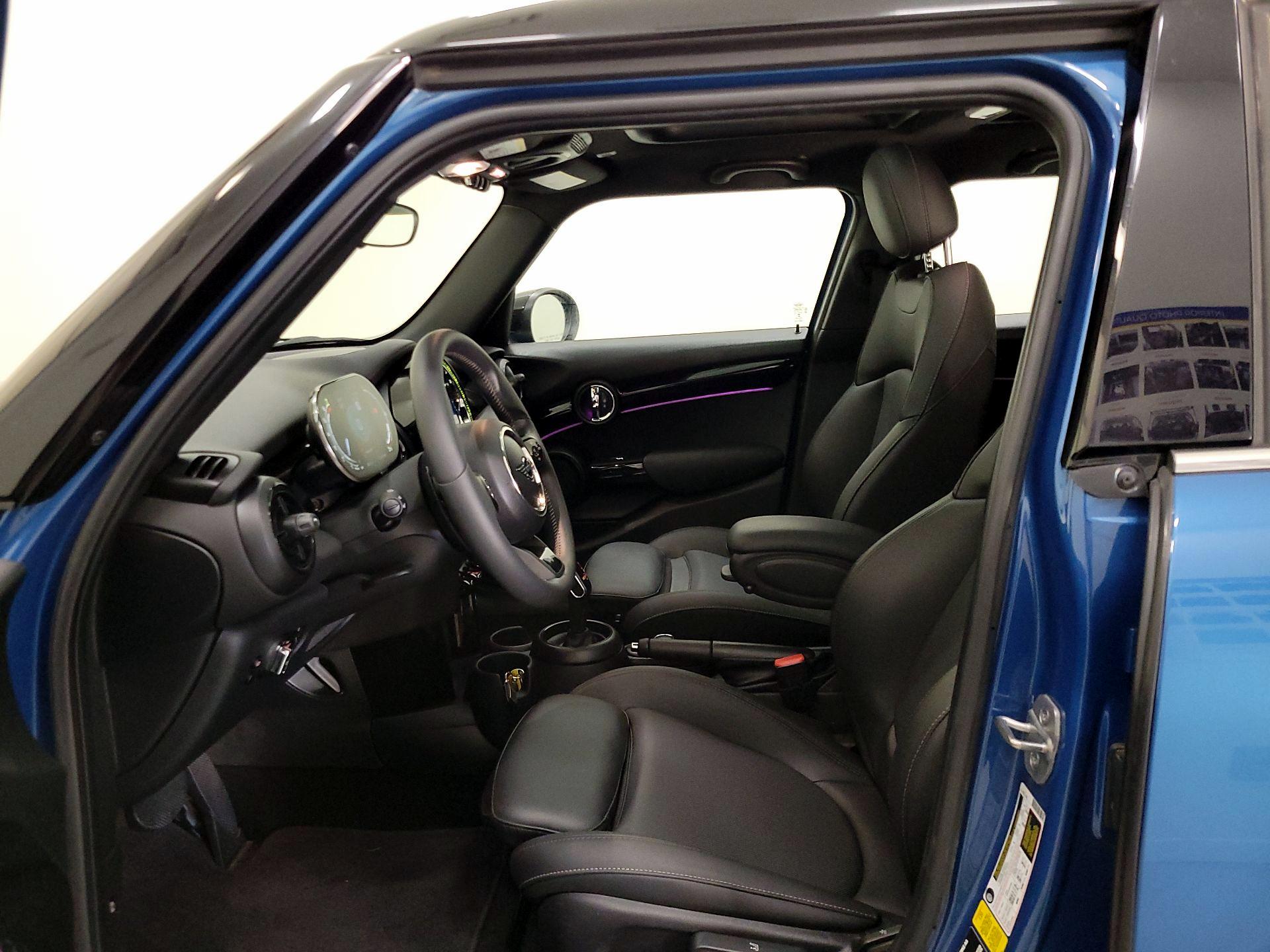 Thumbnail: 2023 MINI Cooper Hardtop - 11