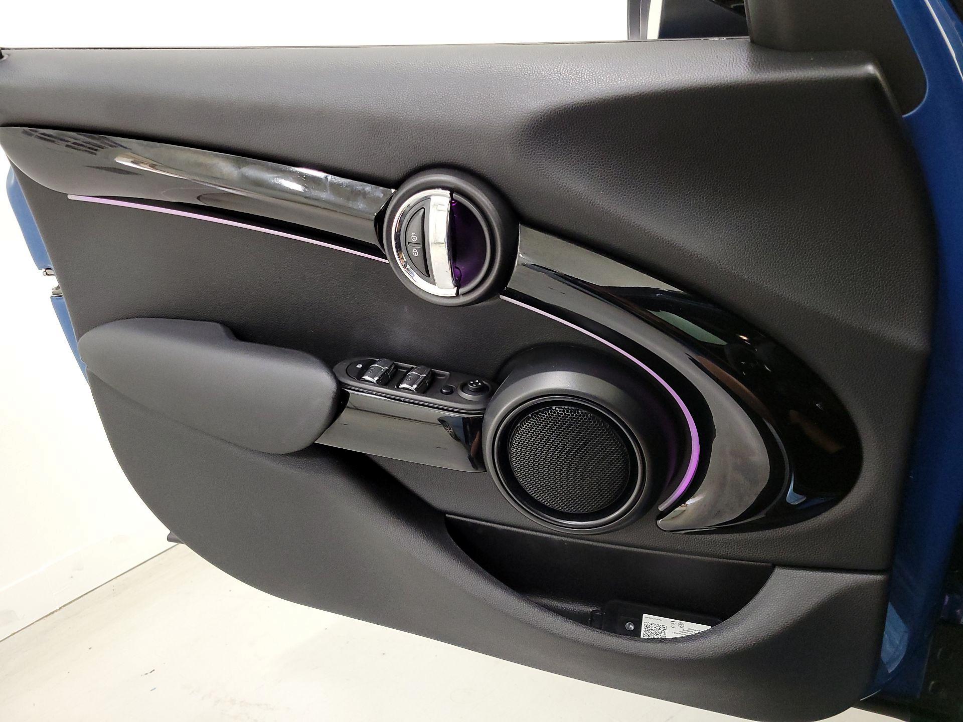 Thumbnail: 2023 MINI Cooper Hardtop - 12
