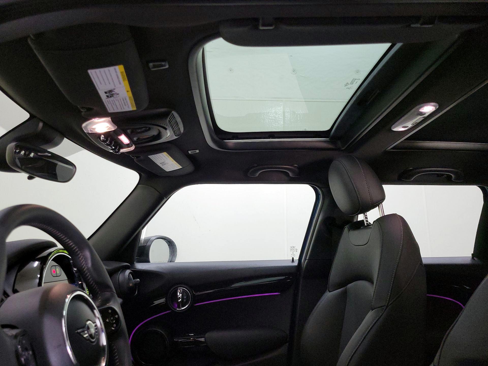 Thumbnail: 2023 MINI Cooper Hardtop - 19