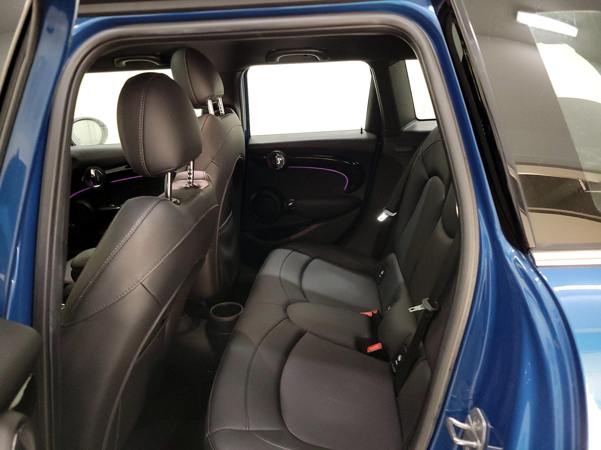 Thumbnail: 2023 MINI Cooper Hardtop - 20
