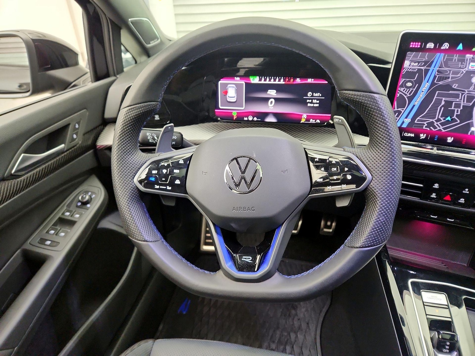 2025 Volkswagen Golf R R - Photo 11
