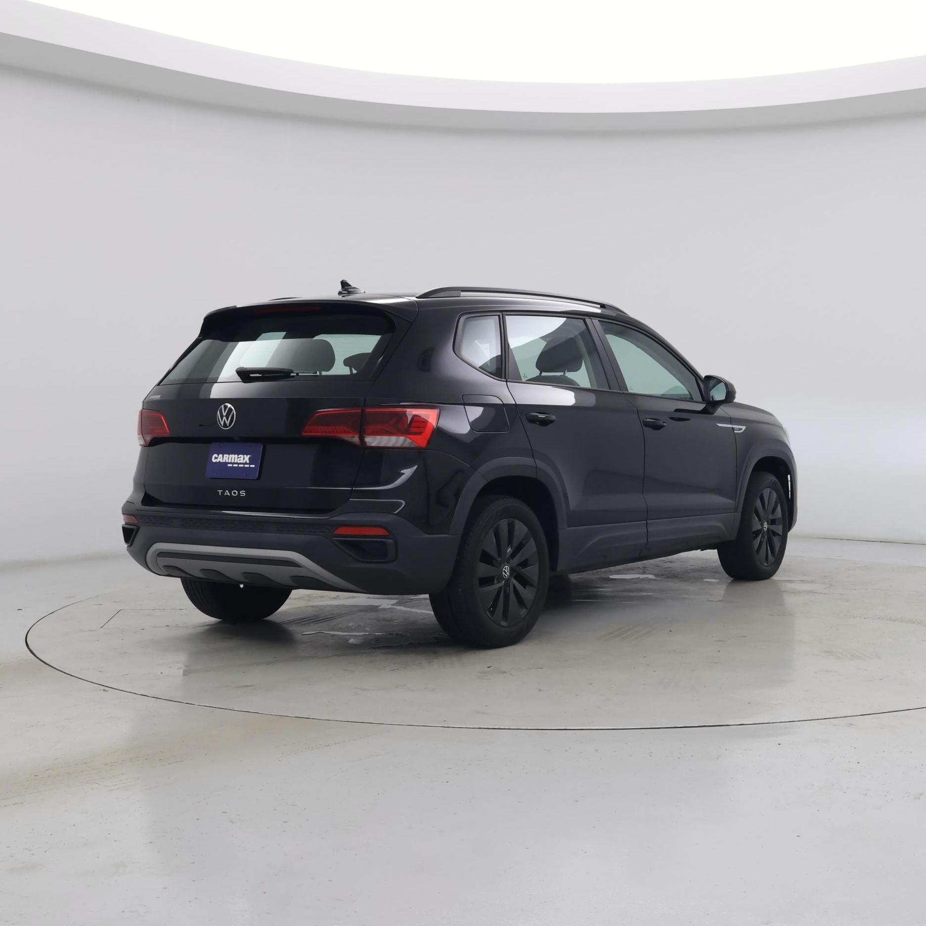 Thumbnail: 2022 Volkswagen Taos - 8