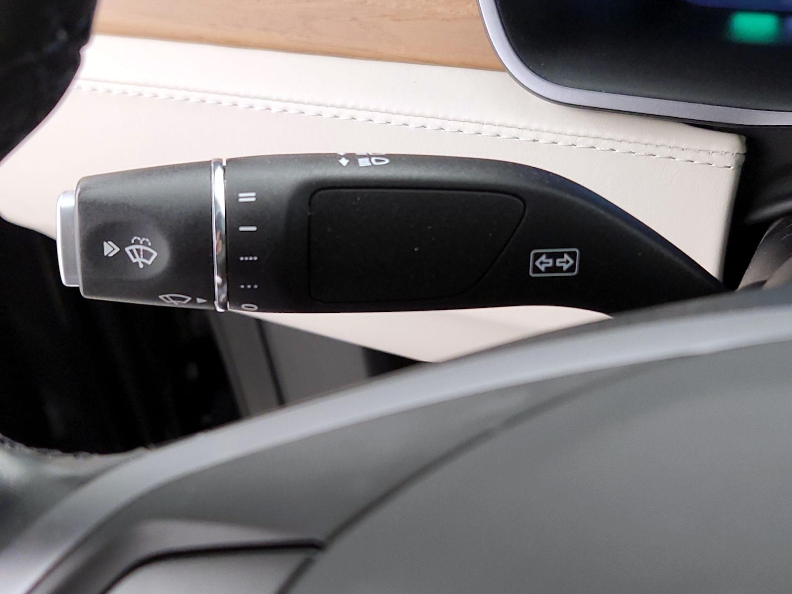2020 Tesla Model X Long Range Plus - Photo 14