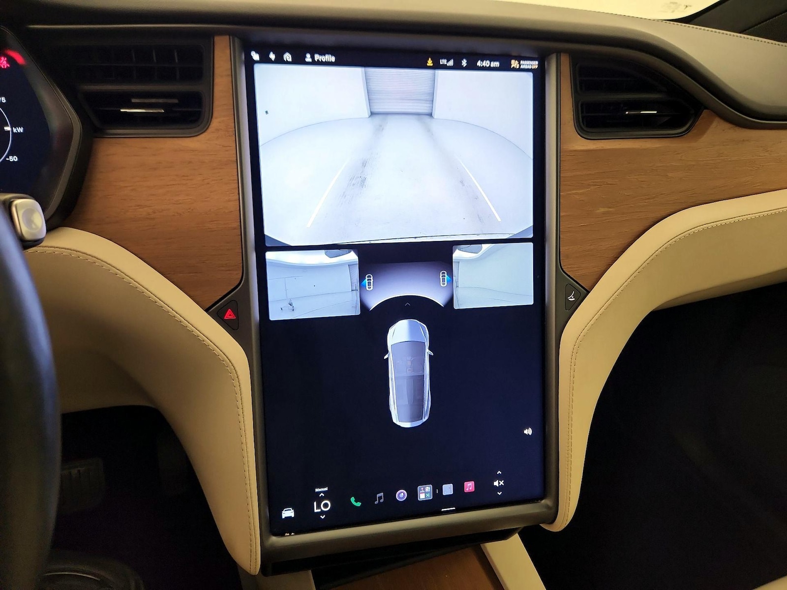 2020 Tesla Model X Long Range Plus - Photo 16