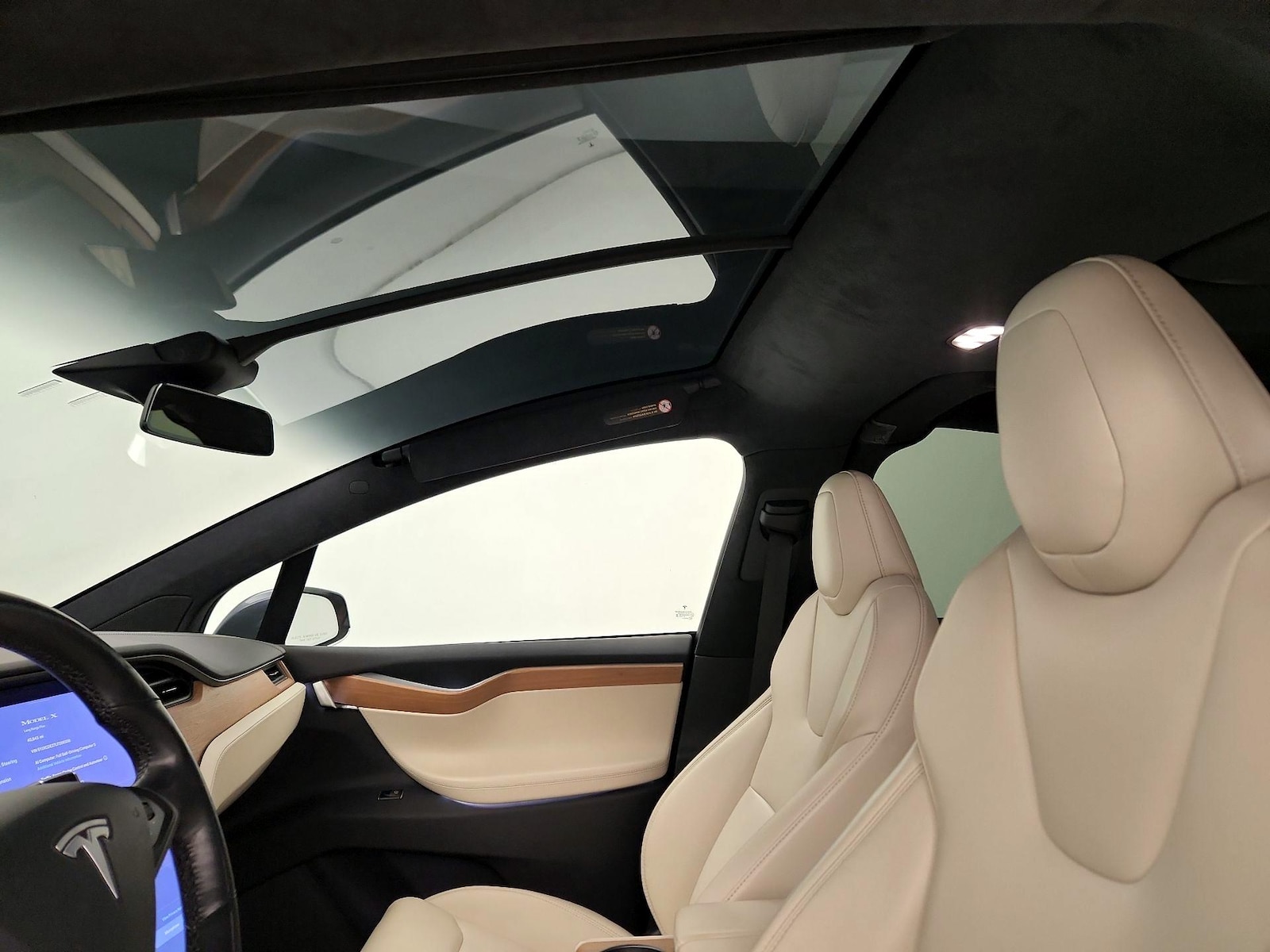 2020 Tesla Model X Long Range Plus - Photo 21