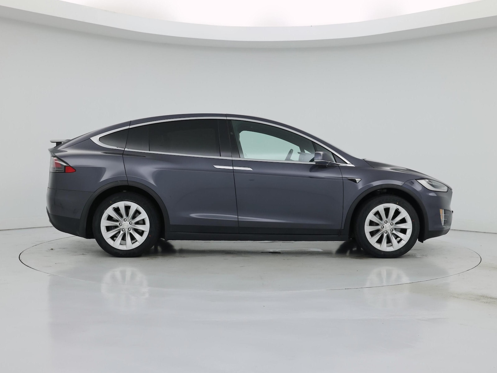 2020 Tesla Model X Long Range Plus - Photo 8