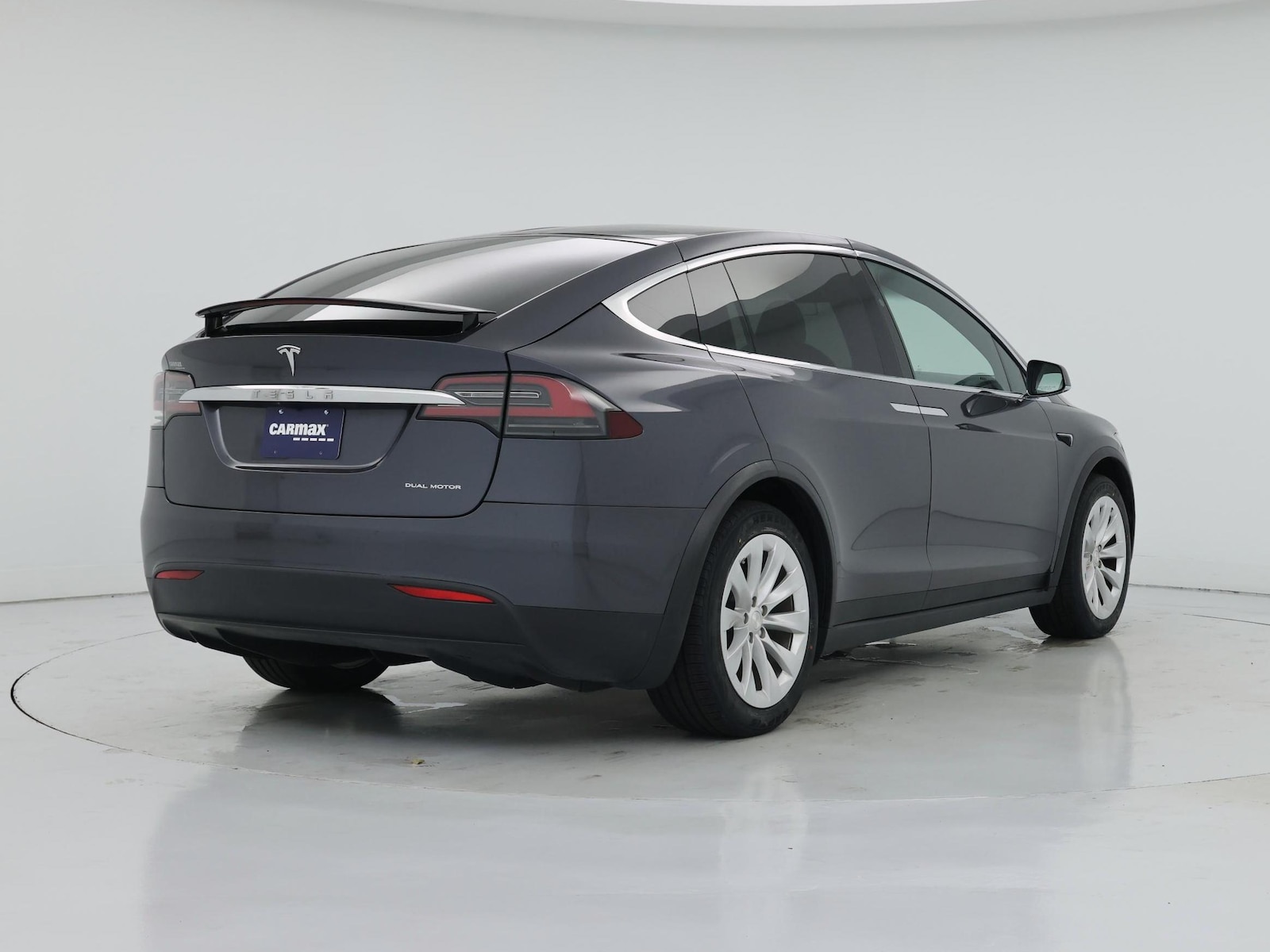 2020 Tesla Model X Long Range Plus - Photo 9
