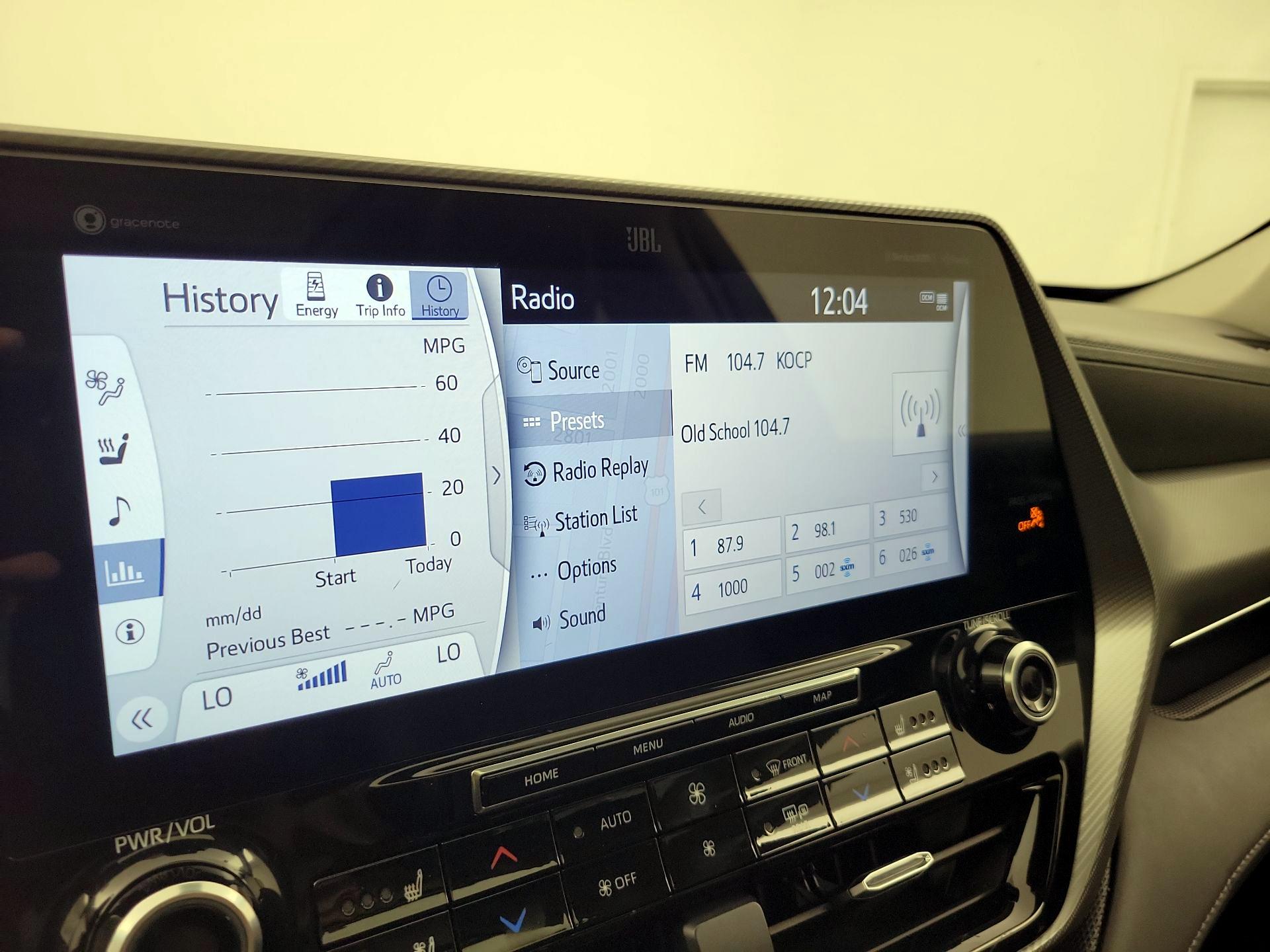 Thumbnail: 2020 Toyota Highlander - 15