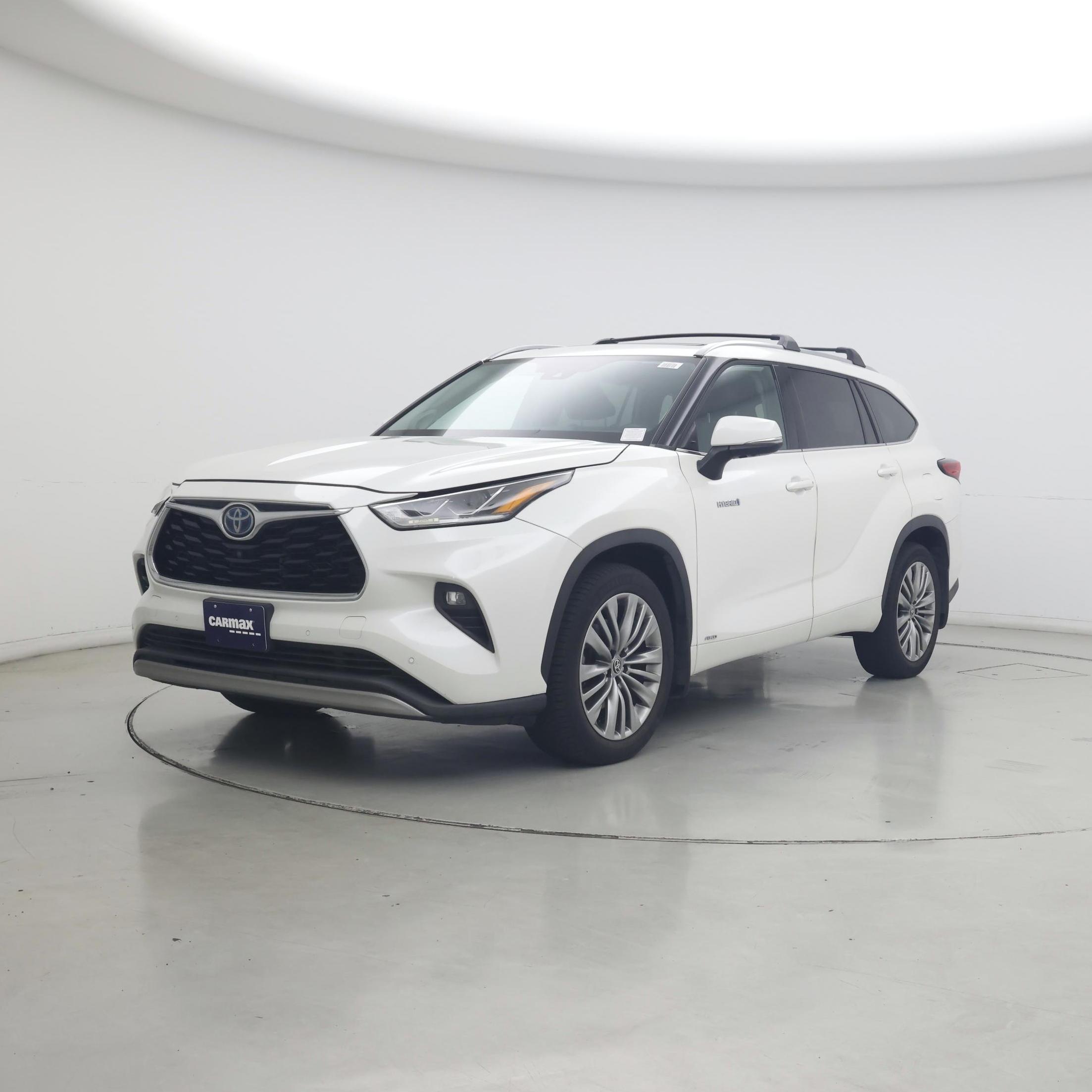 Thumbnail: 2020 Toyota Highlander - 4