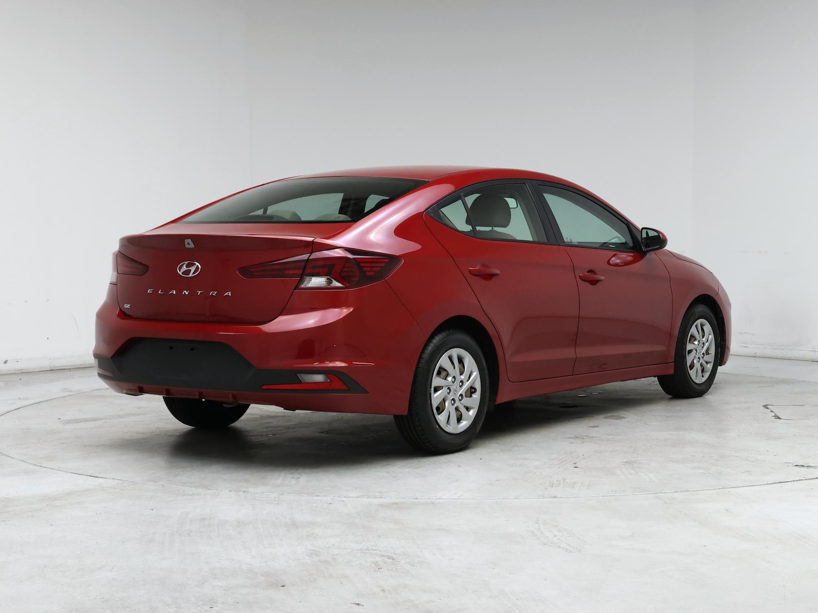 2020 Hyundai Elantra SE - Photo 9