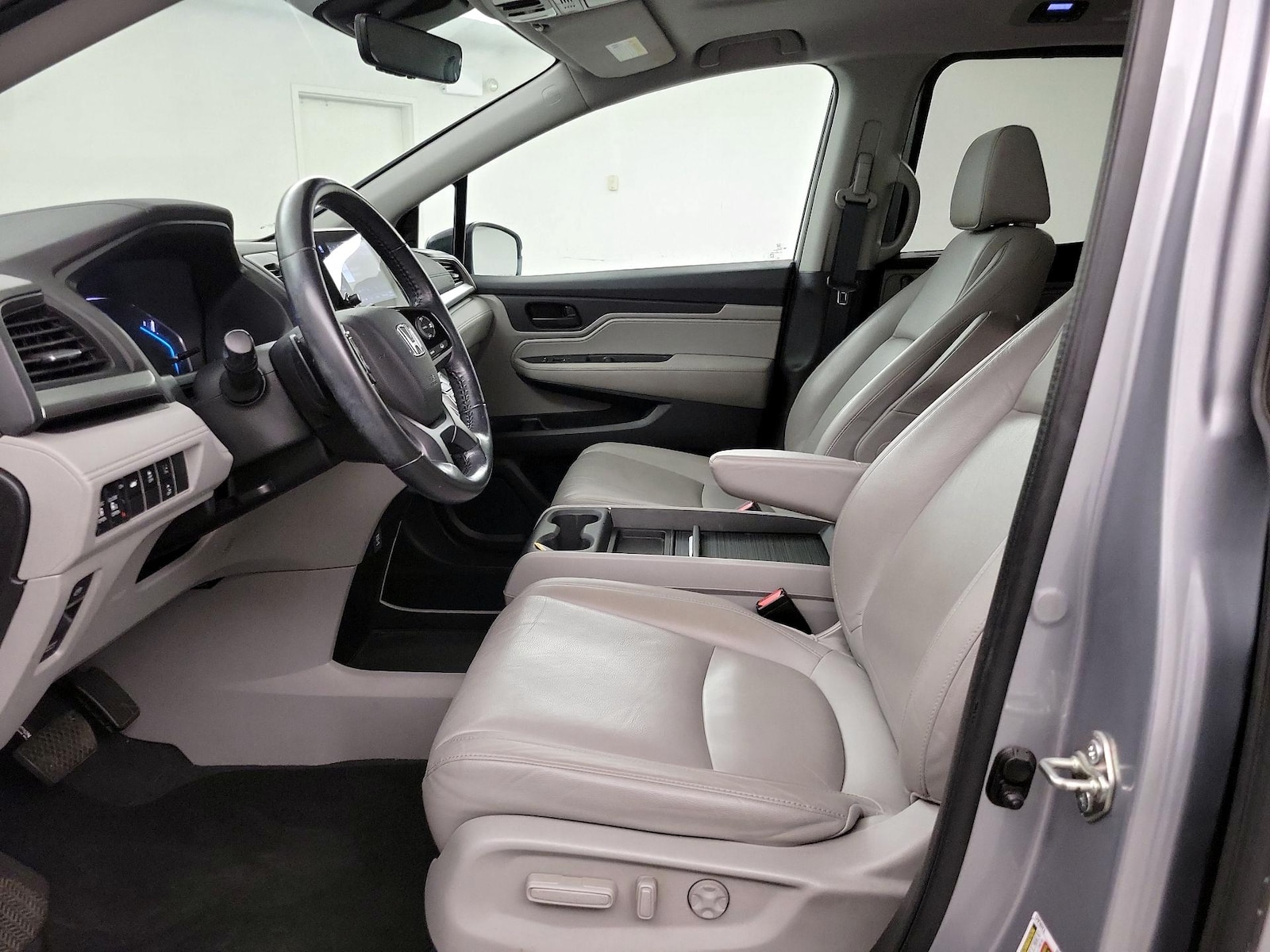 2018 Honda Odyssey EX-L - Photo 12
