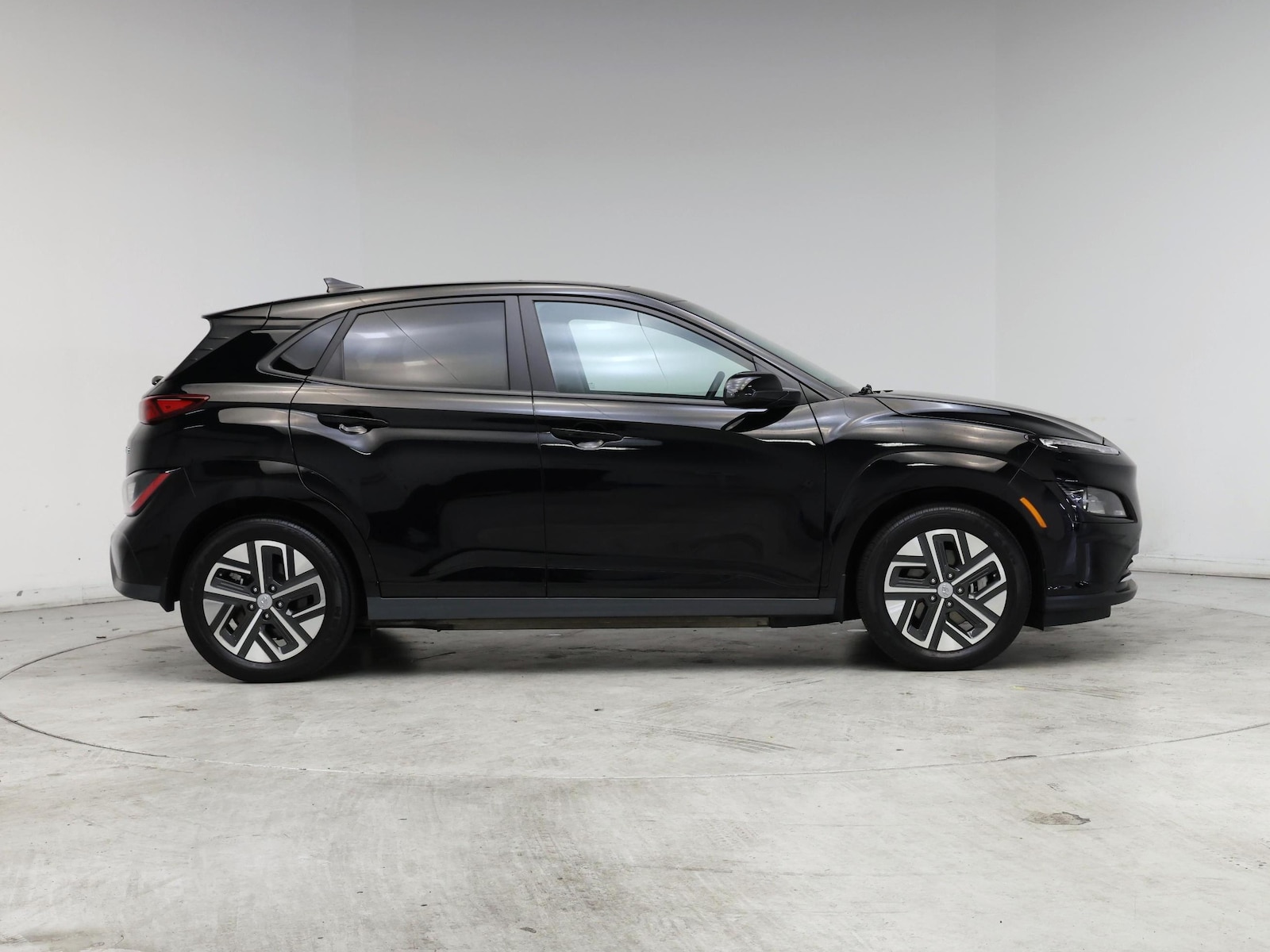2023 Hyundai Kona EV SEL - Photo 8
