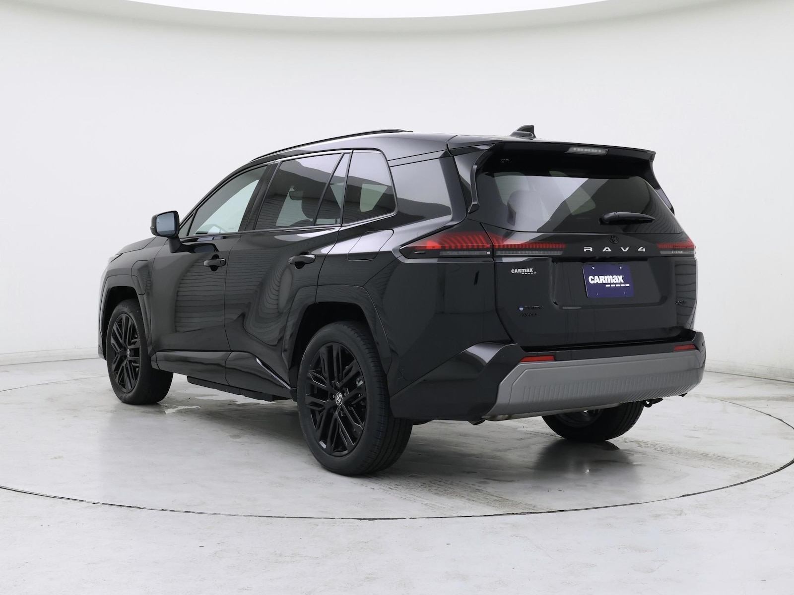 2026 Toyota RAV4 Plug-in Hybrid XSE - Photo 3