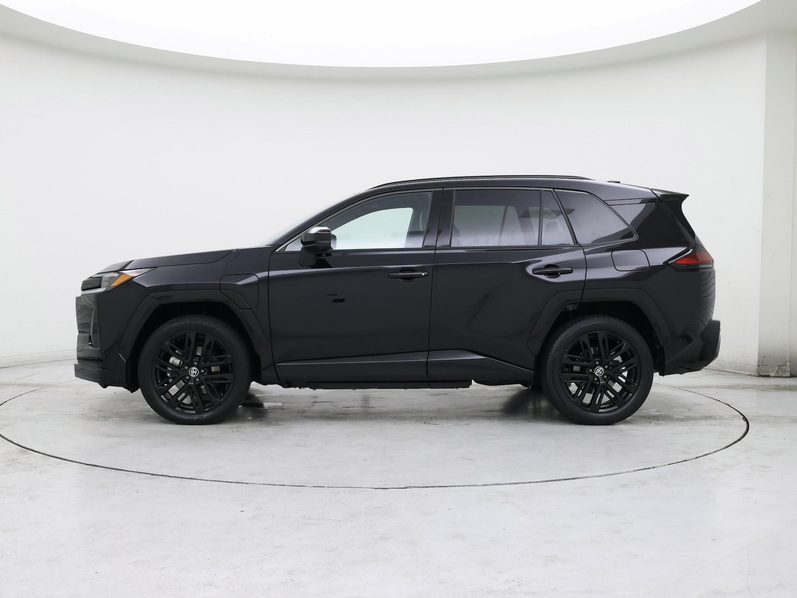 2026 Toyota RAV4 Plug-in Hybrid XSE - Photo 4
