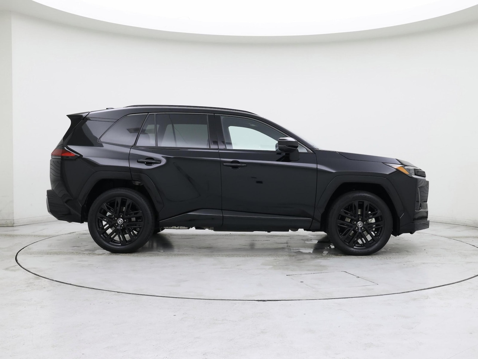 2026 Toyota RAV4 Plug-in Hybrid XSE - Photo 8